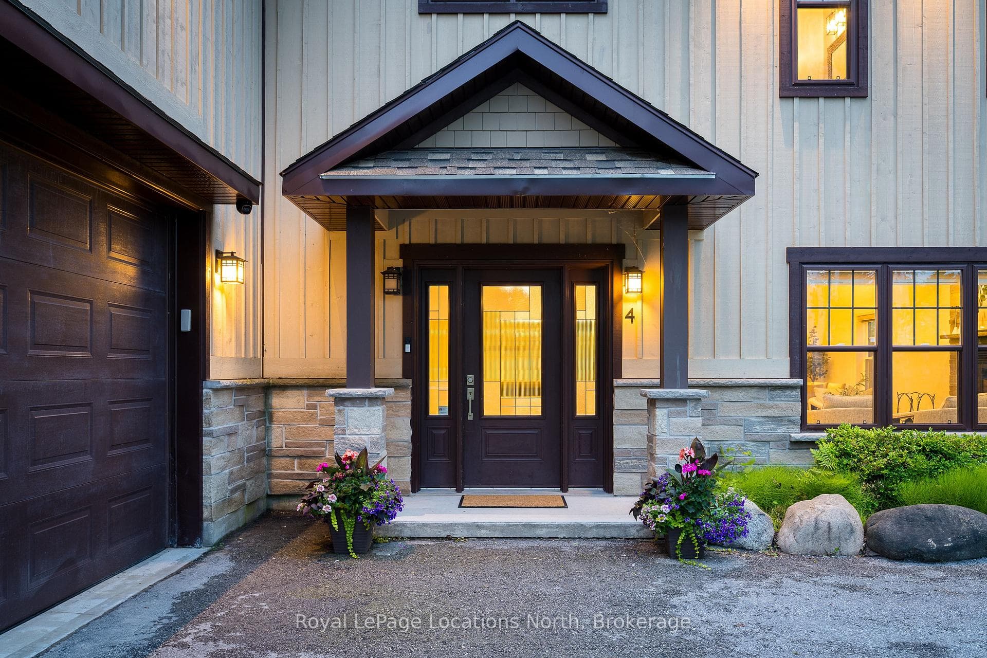 4 Woodview Drive photo 34