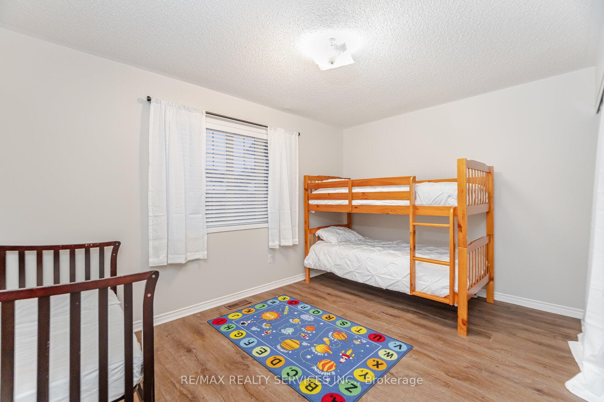 47 Spadina Road Unit 32 photo 24
