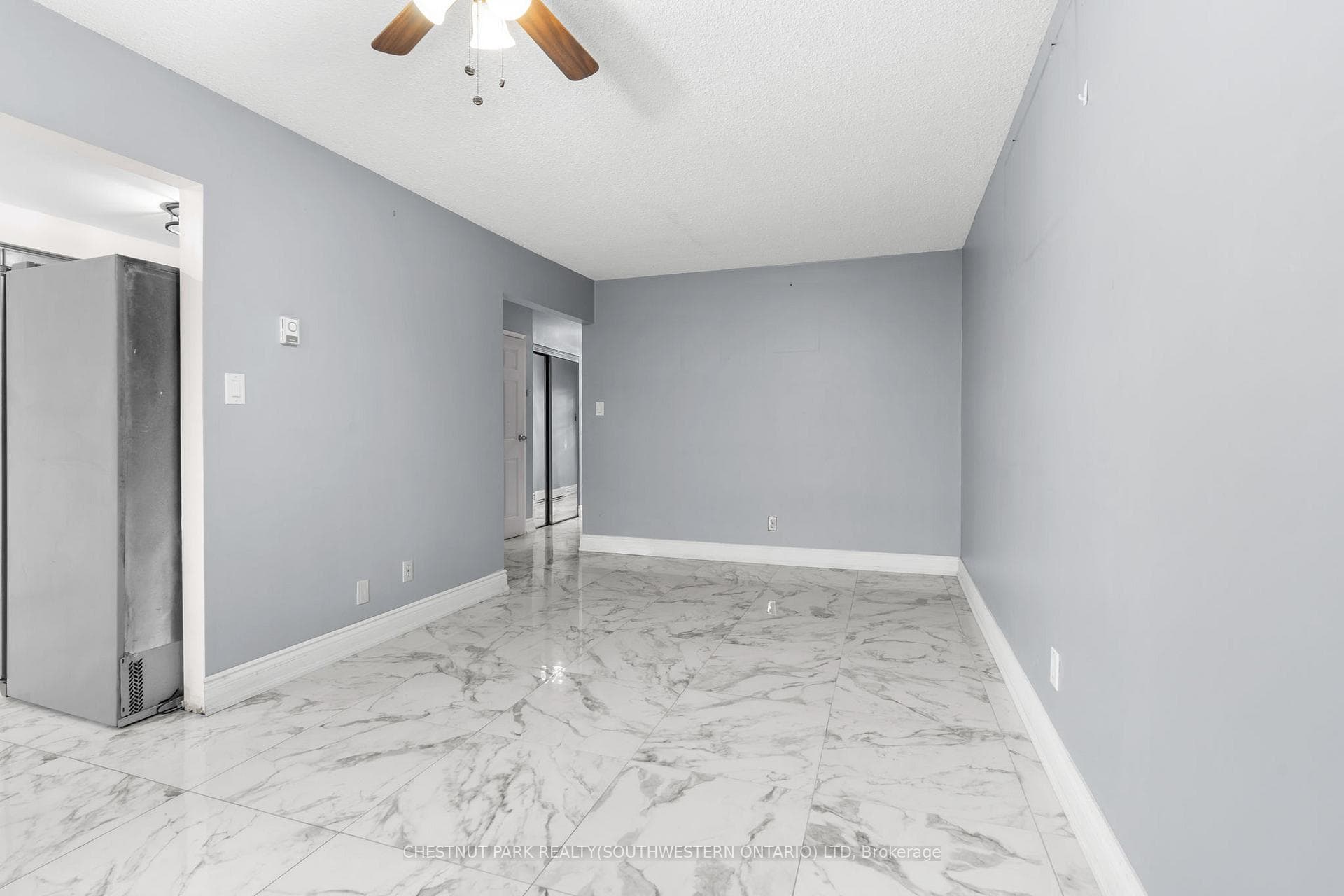 11 Parker Crescent photo 7
