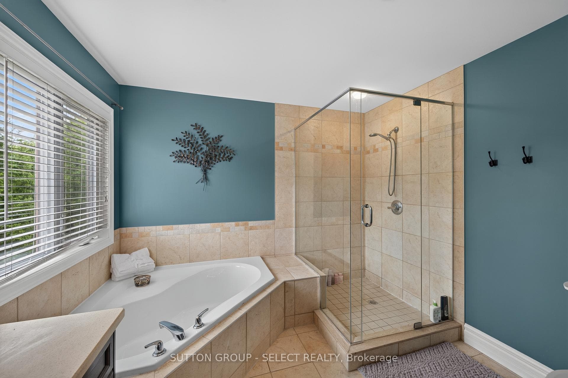 1388 Kains Woods Terrace photo 18