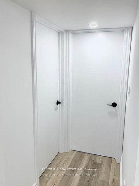 291 Brighton Avenue Unit Lower photo 10