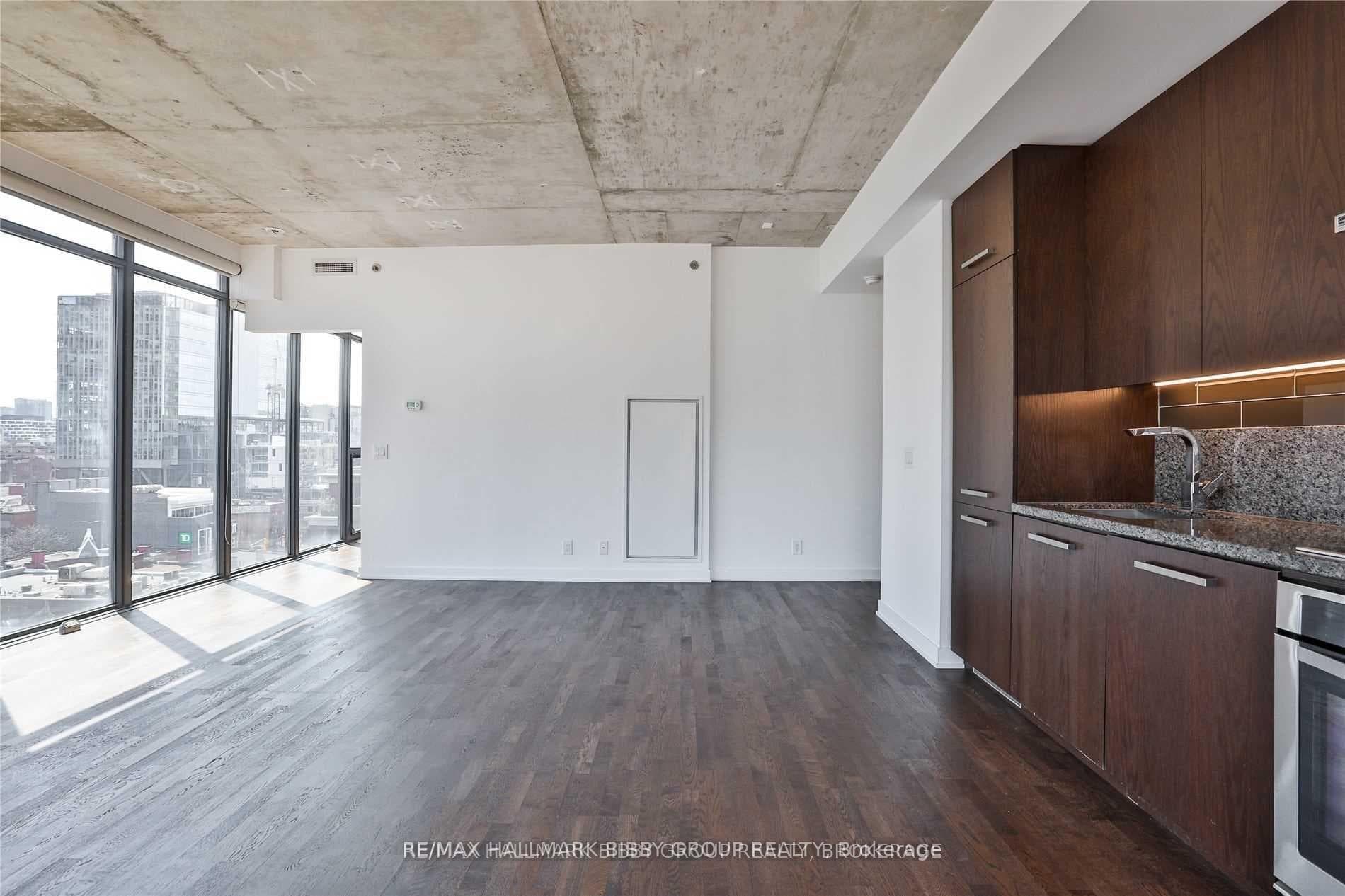 15 Beverley Street Unit 1007 photo 13