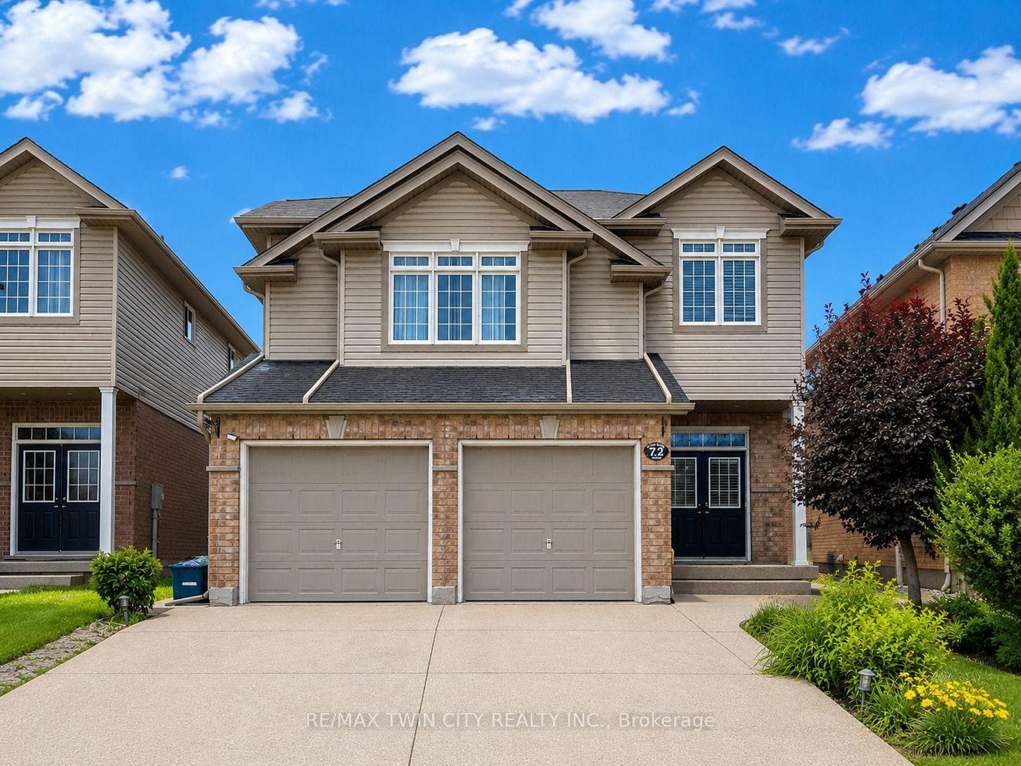 72 Newcastle Drive Unit upper photo 1