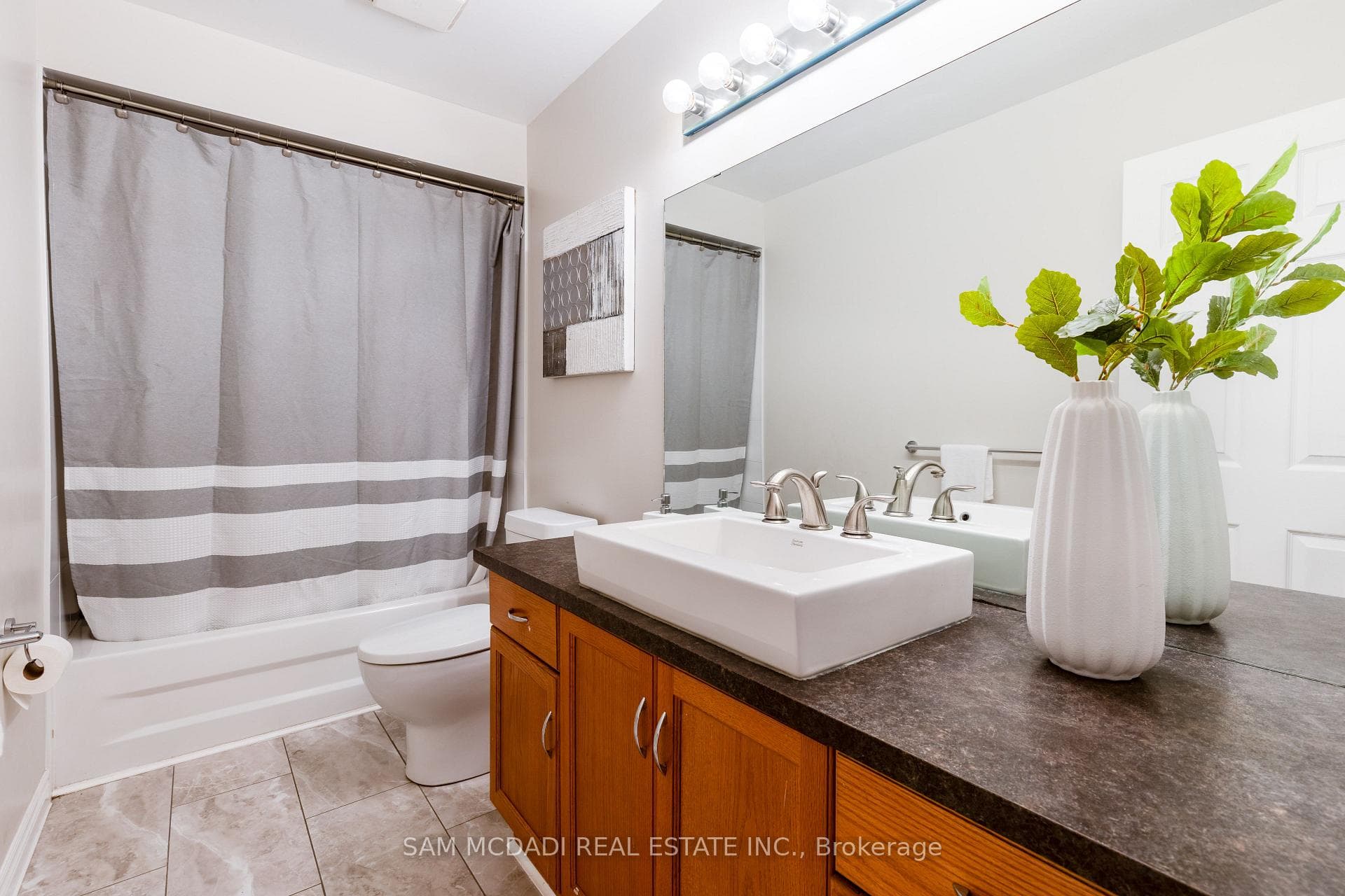 19 Foxtrot Drive photo 16