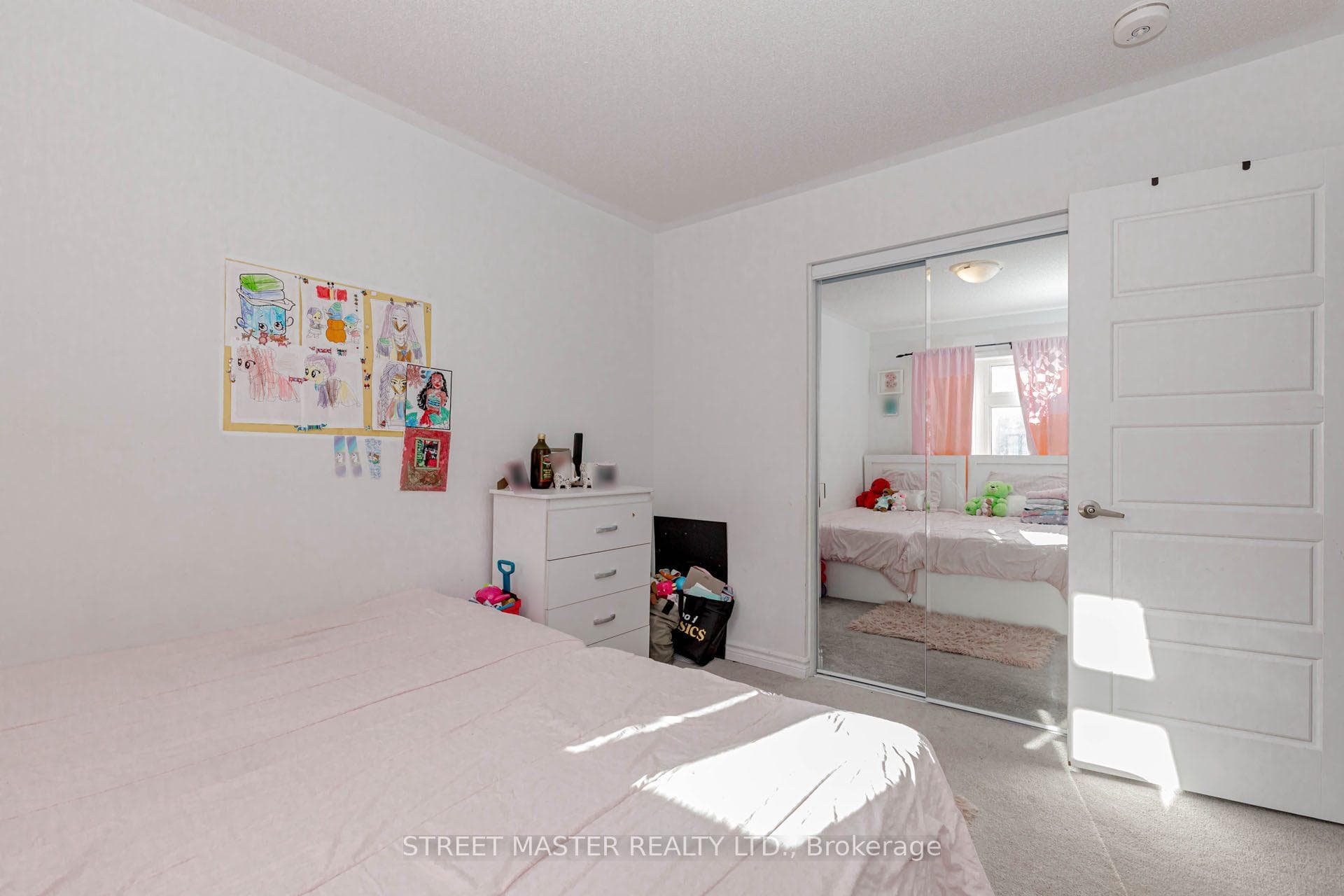 90 Keppel Circle photo 27