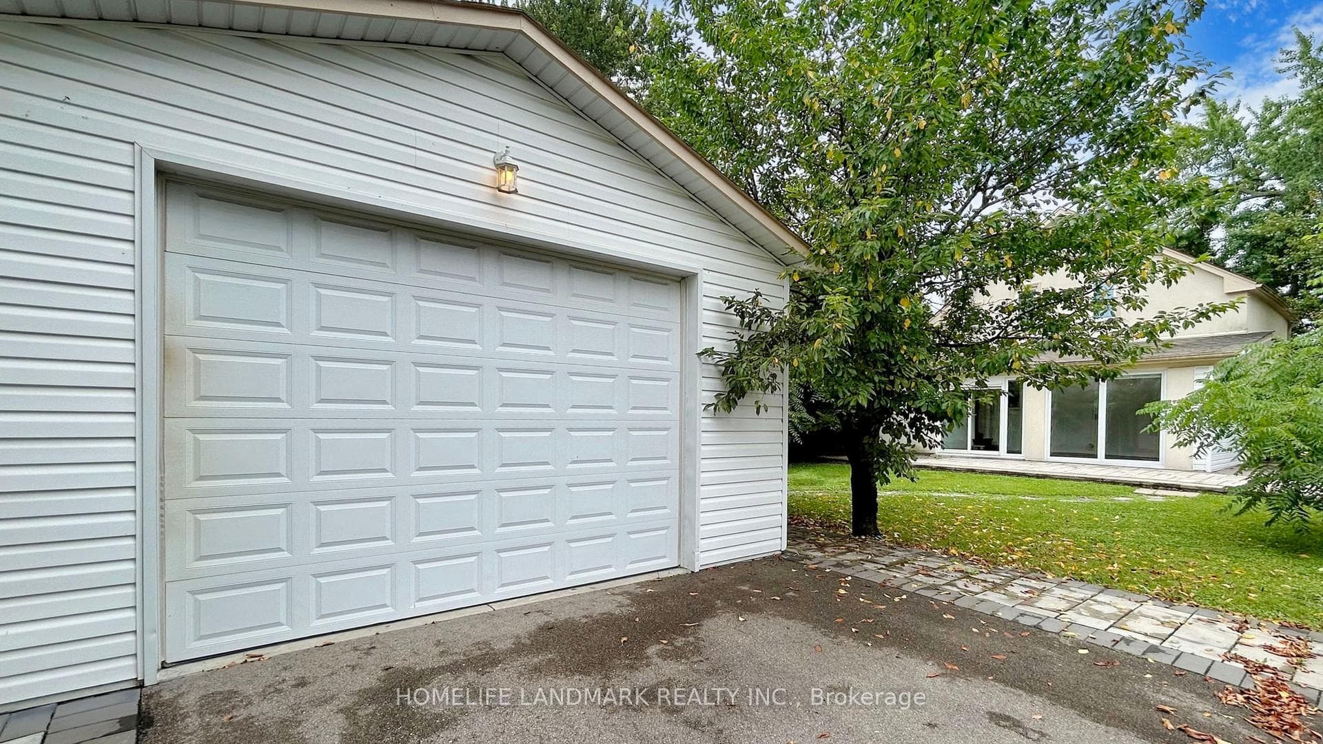 98 Glen Cameron Road photo 35