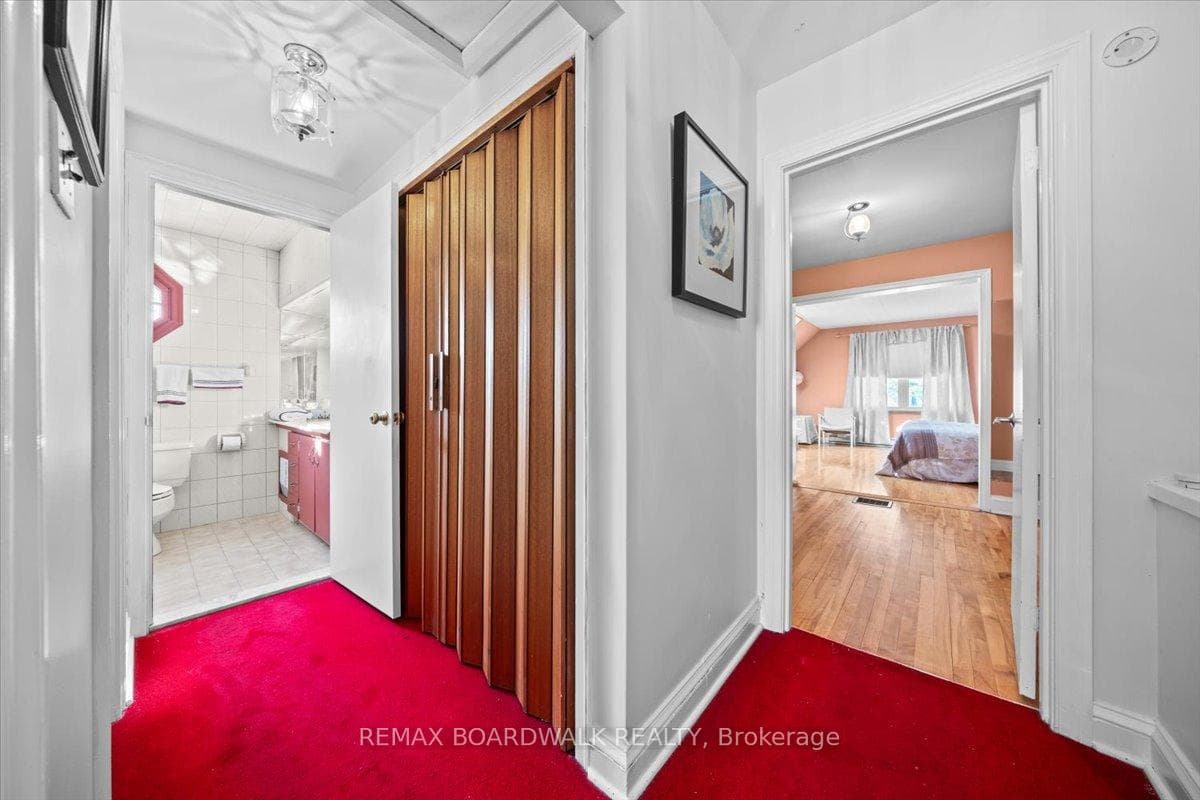 961 Kingsmere Avenue photo 36