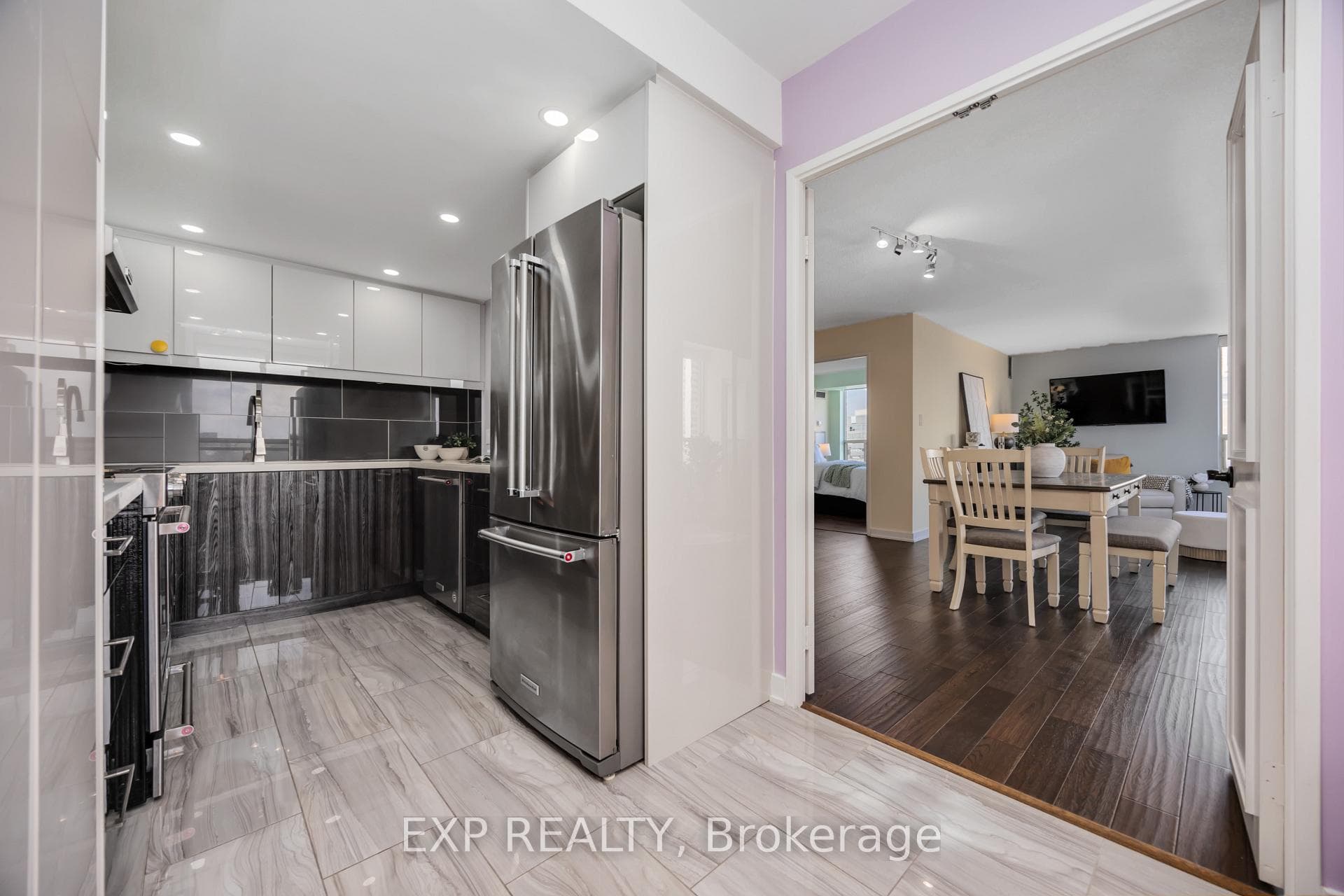 205 Wynford Drive Unit 606 photo 21