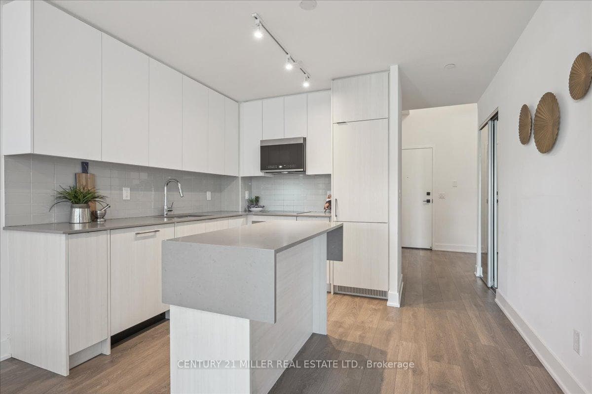 2481 TAUNTON Road Unit 466 photo 12