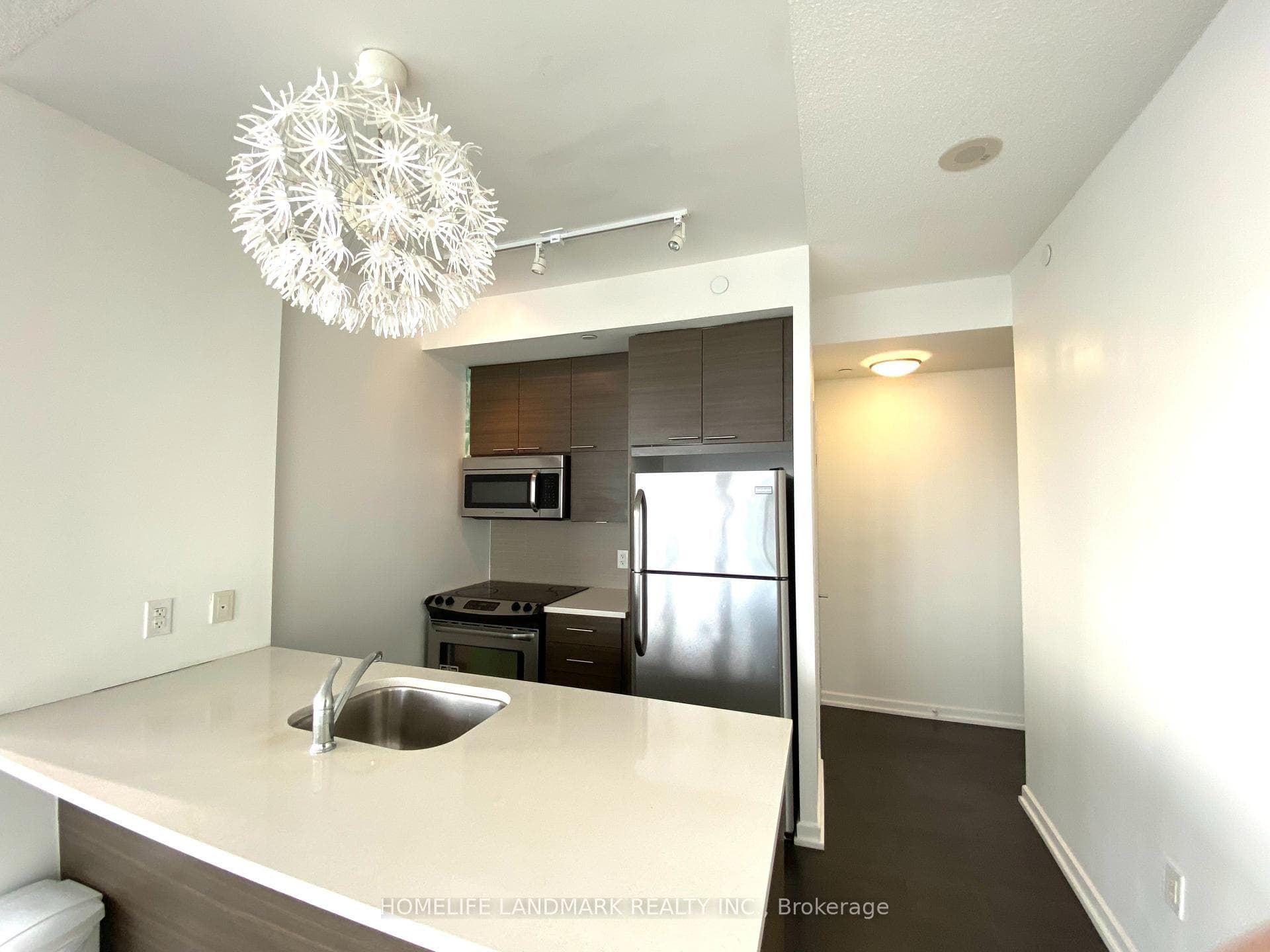 66 Forest Manor Road Unit 412 photo 11