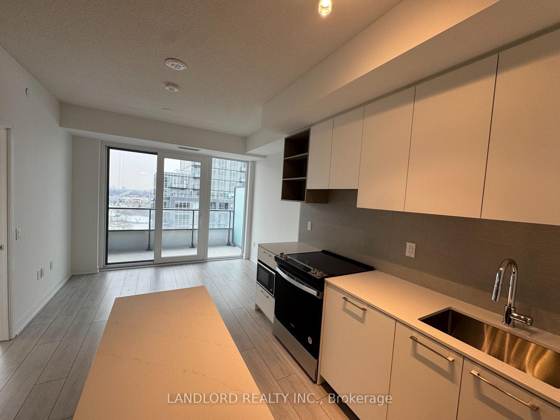 260 Malta Avenue Unit 1002 photo 11