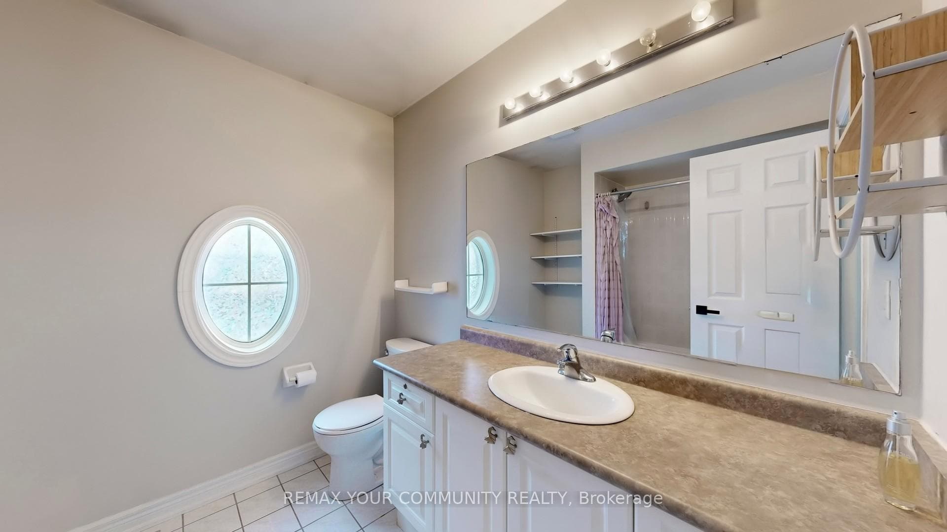 8 Westacott Avenue photo 26