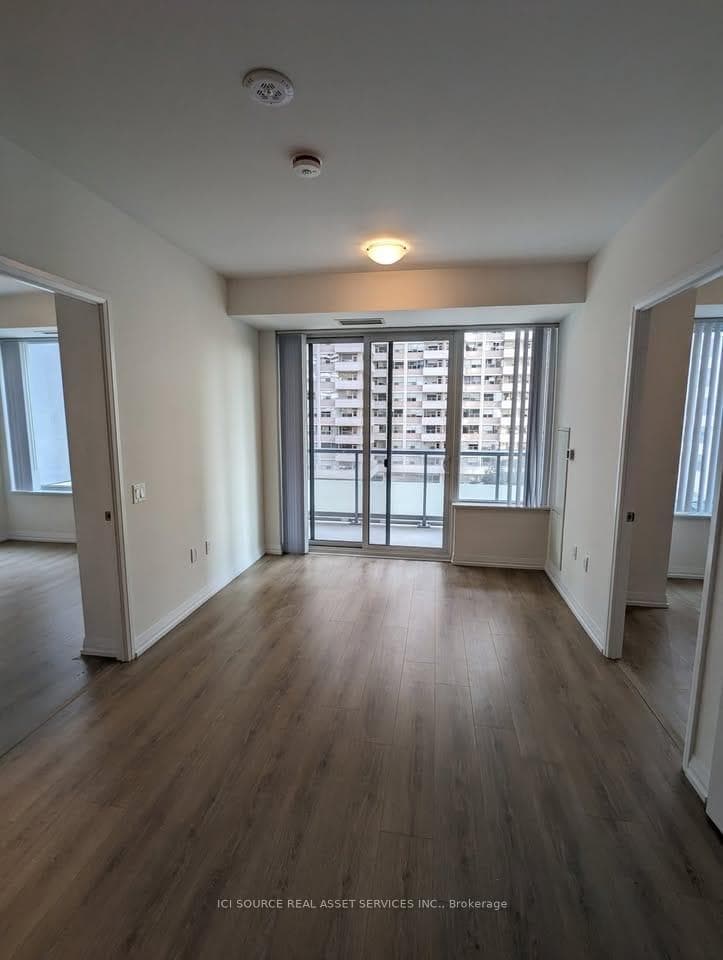 50 Dunfield Avenue Unit 511 photo 4