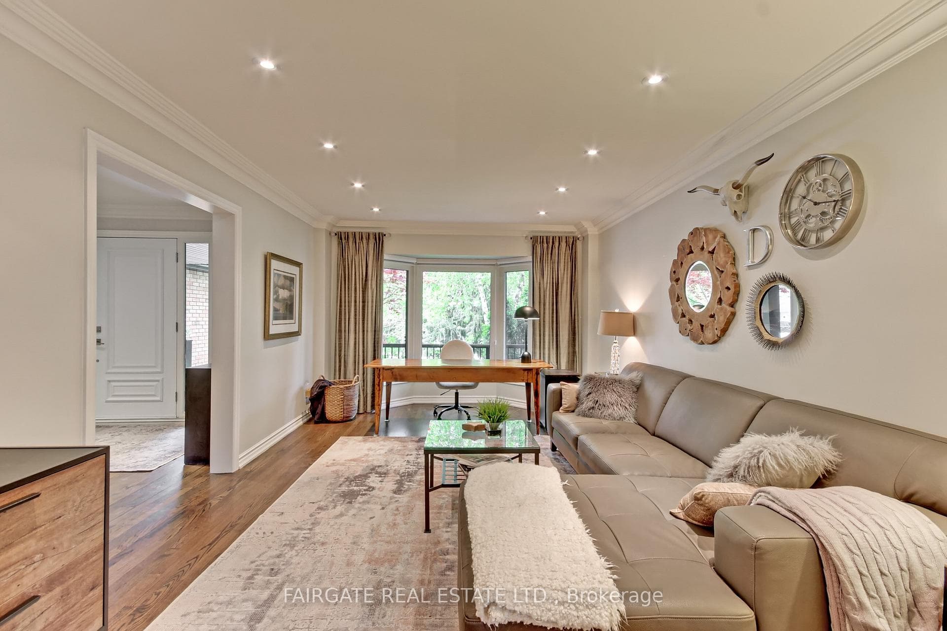 121 CHARLES Street photo 5