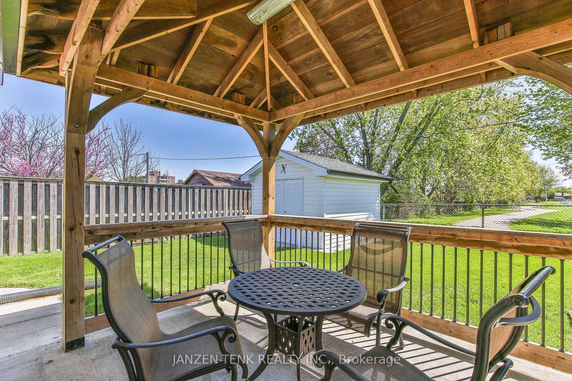 197 Highview Drive photo 34
