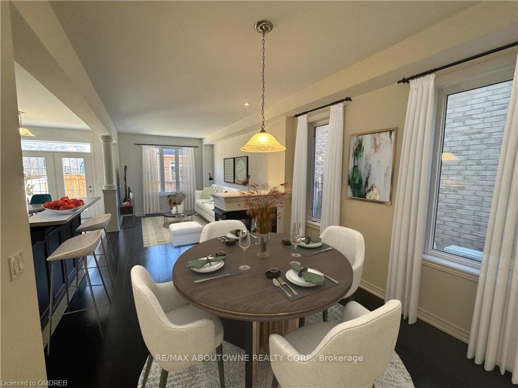 Dining and Open Concept - V Stagege