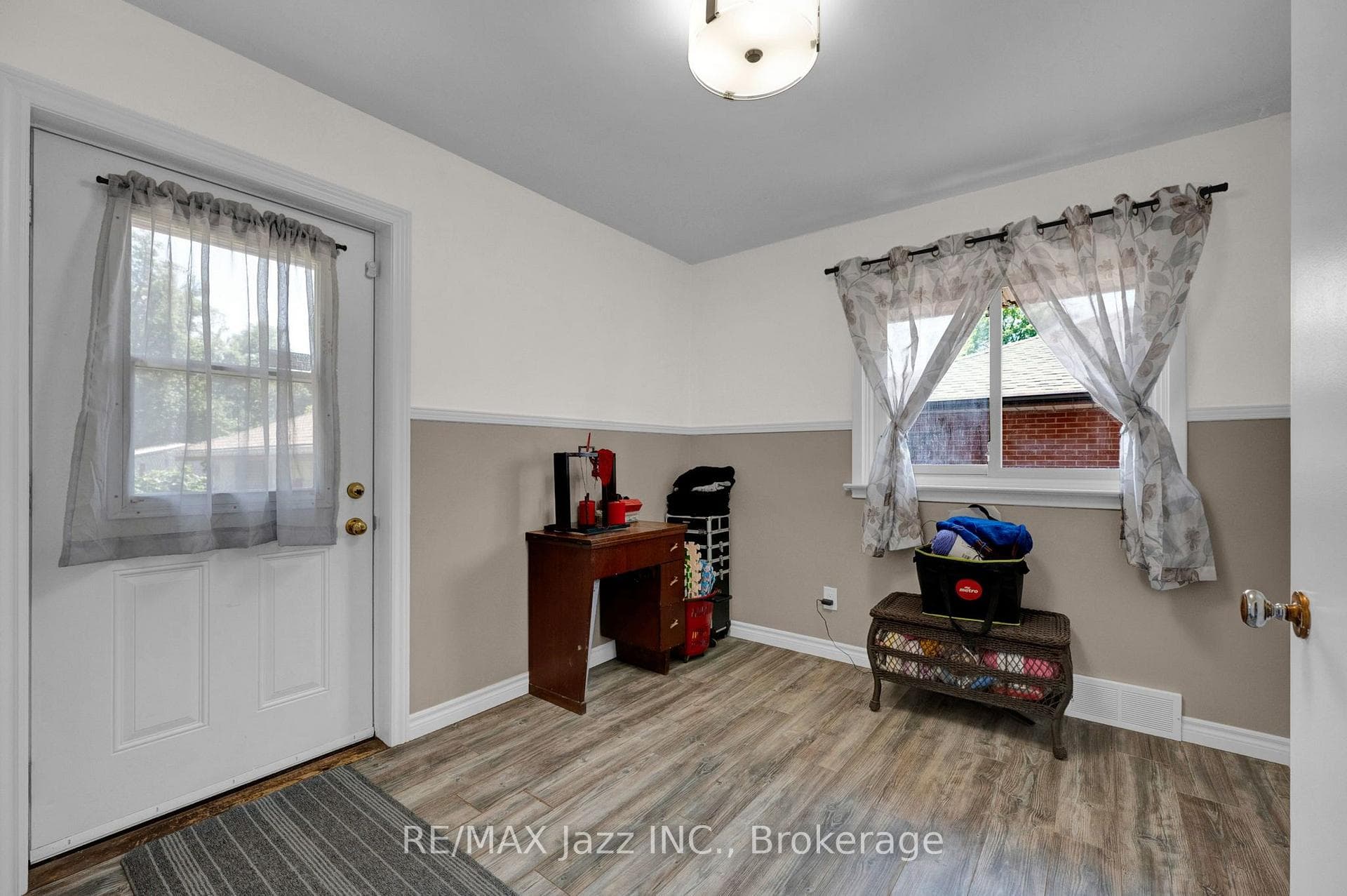 217 Annis Street photo 19