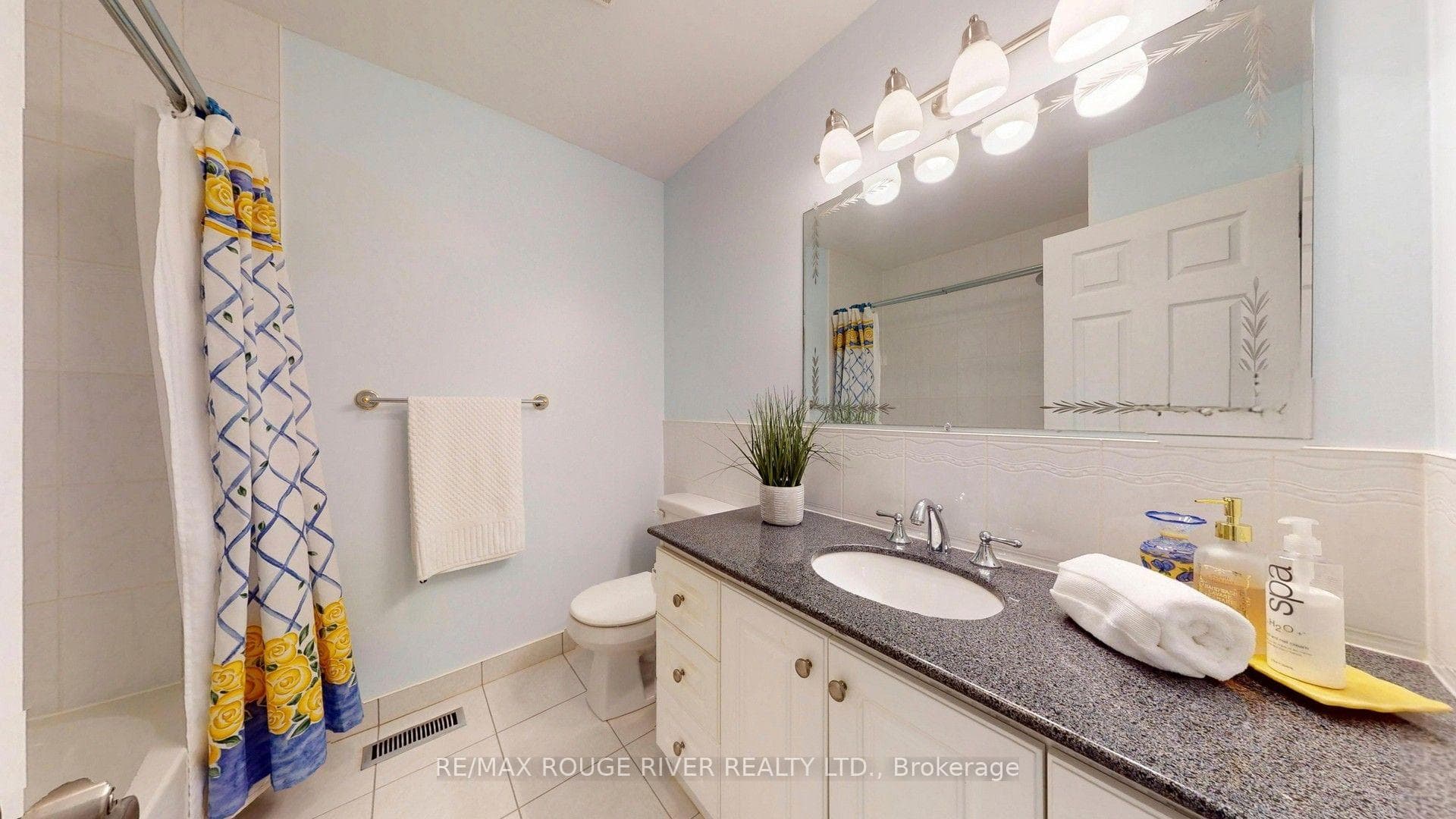 33 Pepper Tree Drive photo 28