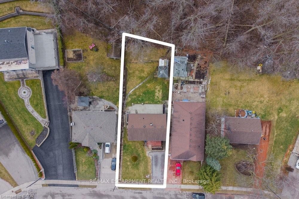 76 MARGARET Avenue photo 22