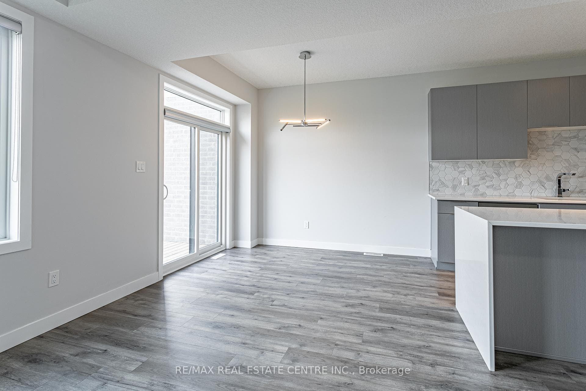 3380 Singleton Avenue Unit 93 photo 16