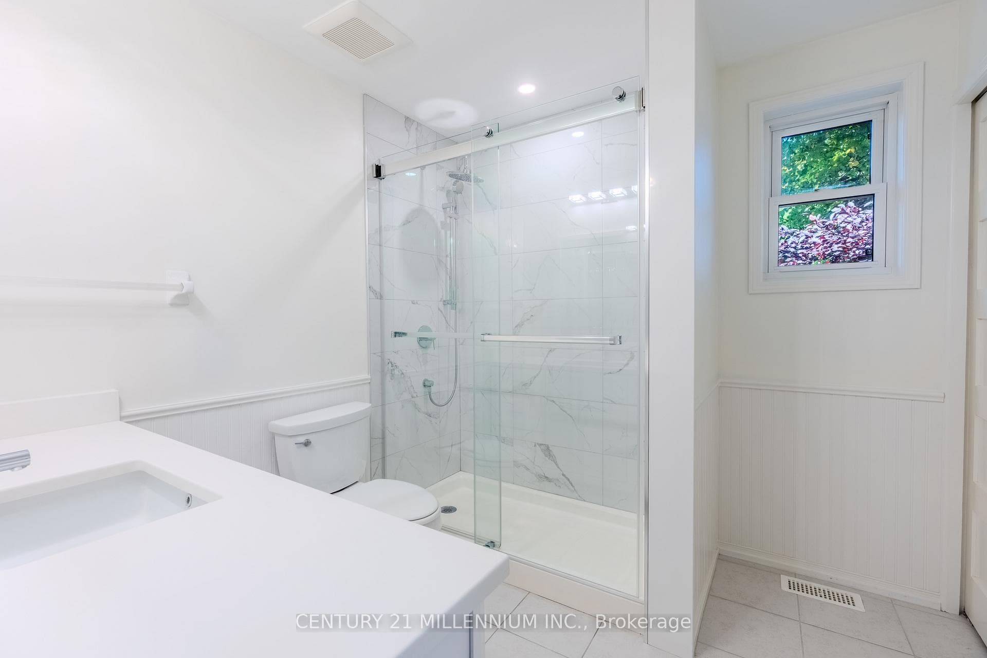 60 Ofield Road photo 20
