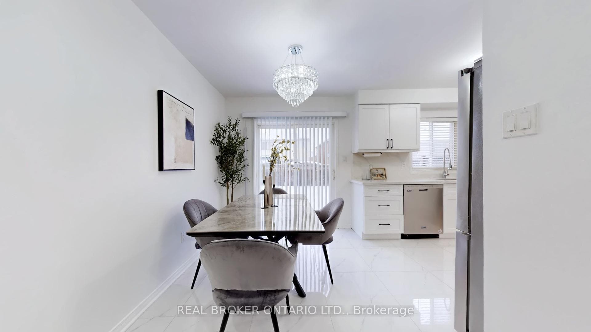 51 Unsworth Crescent photo 10