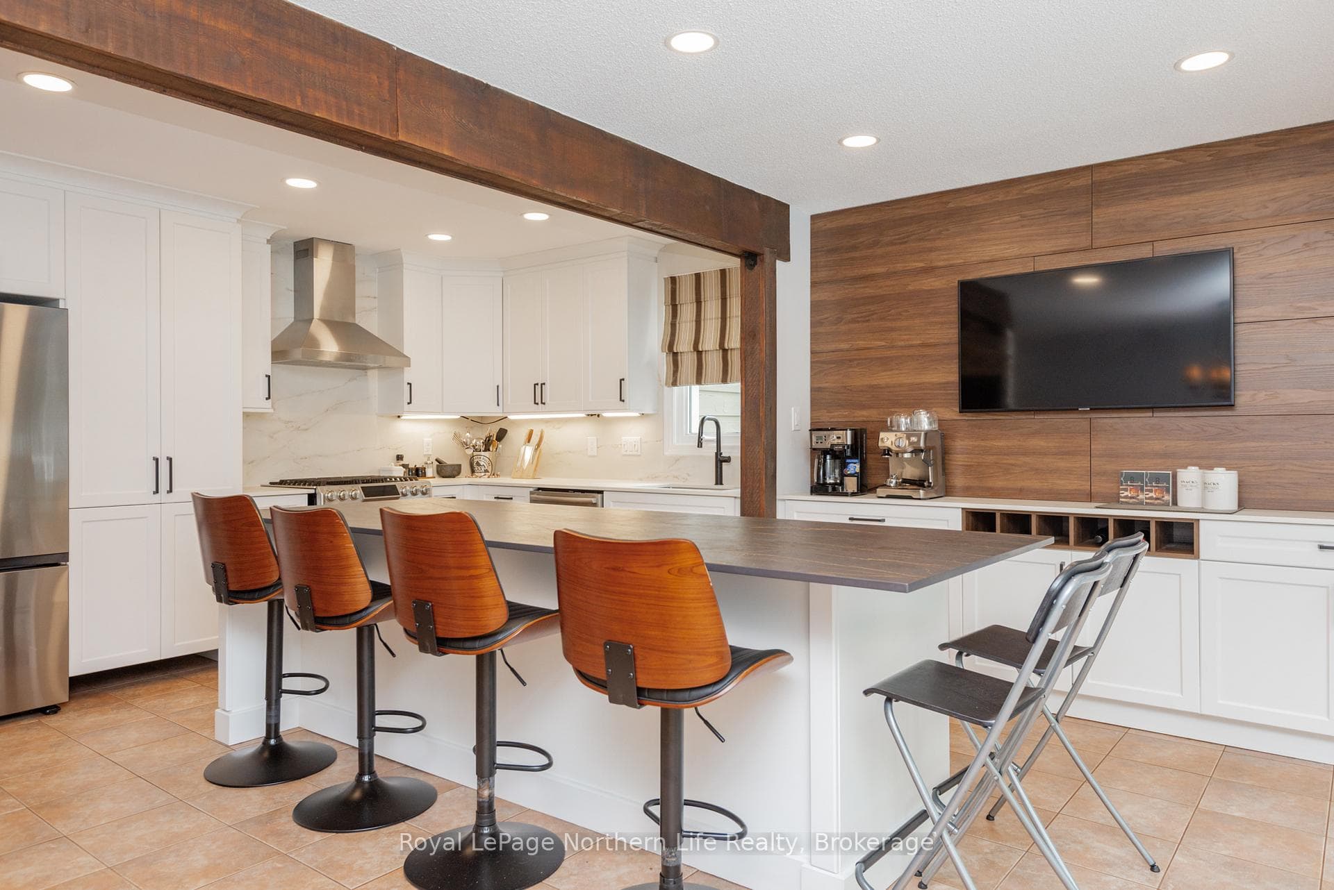 102 Sable Crescent photo 5