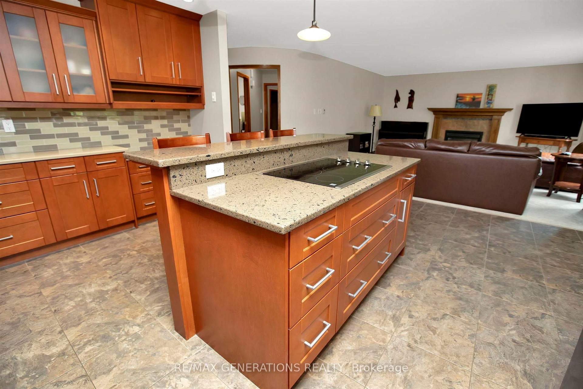 138 Malibu Court photo 9