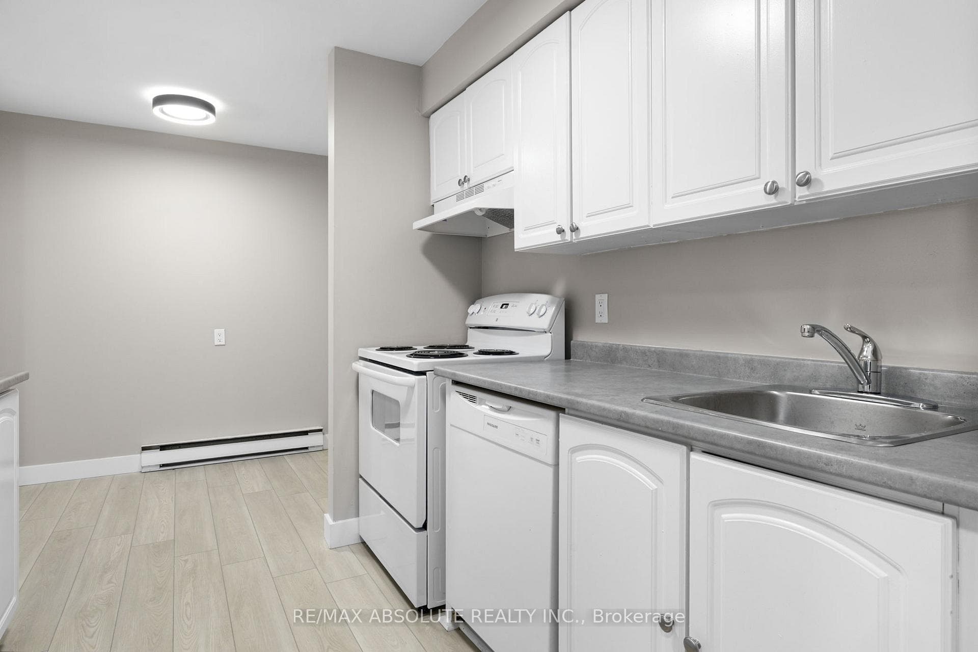 750 St. Andre Drive Unit 73B photo 19