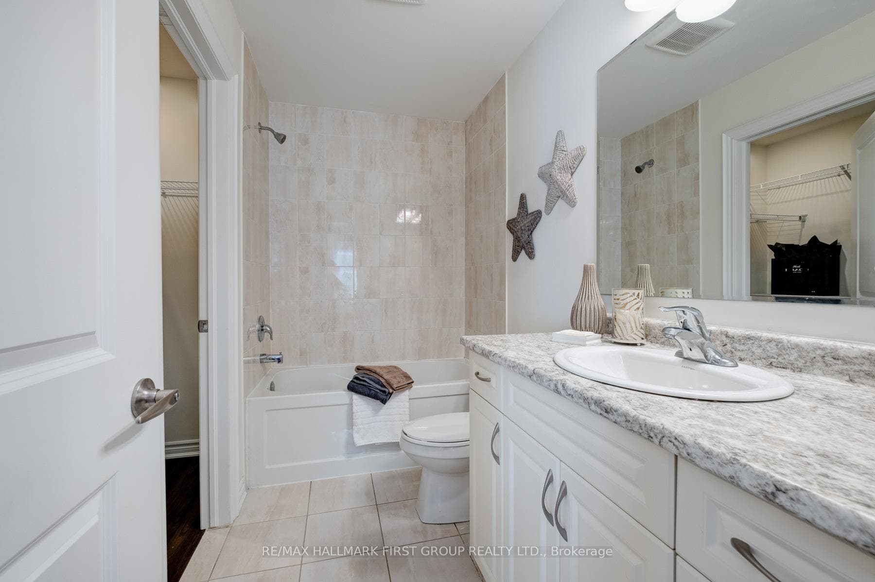 1065 Clipper Lane photo 37