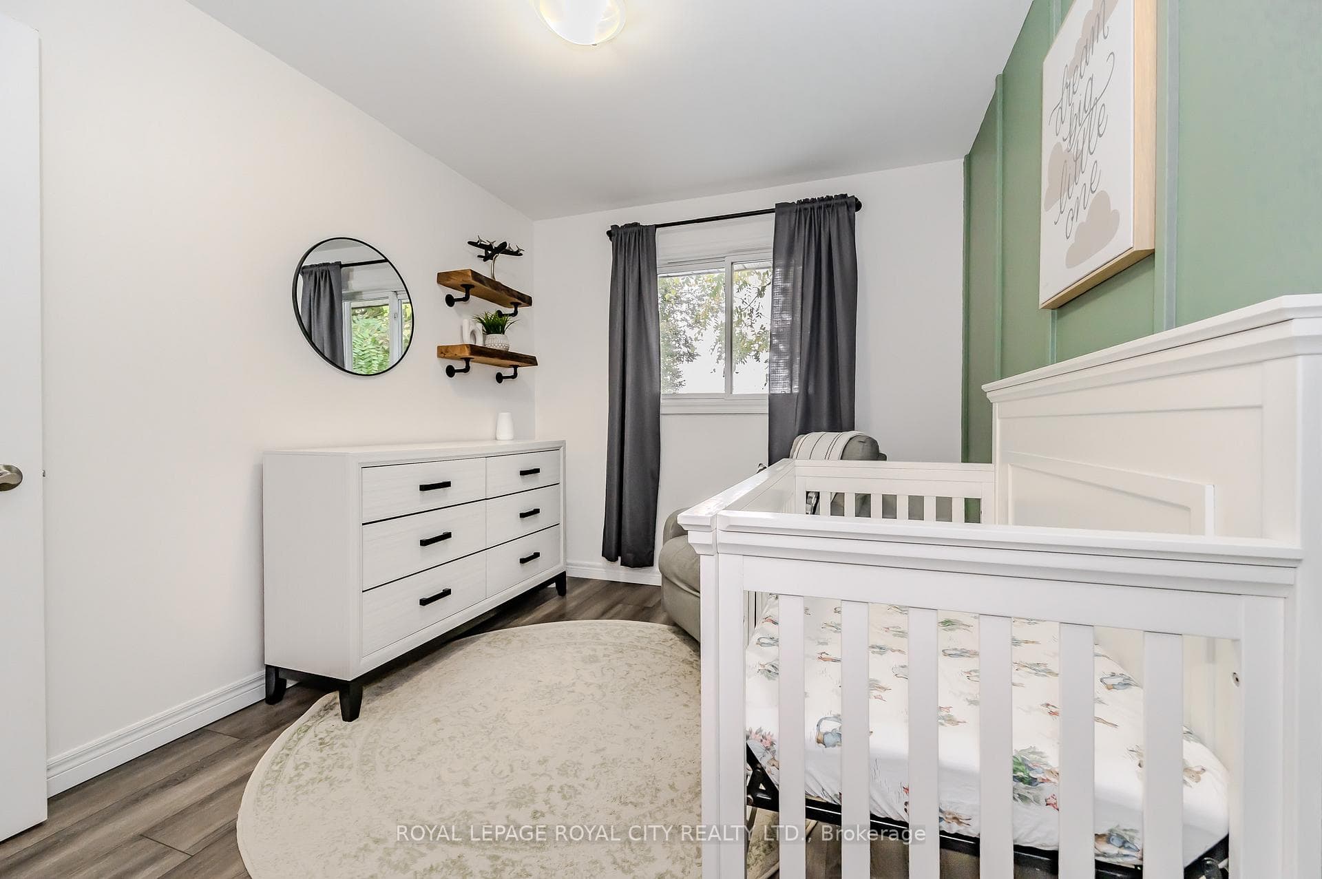 16 Nickolas Crescent photo 26