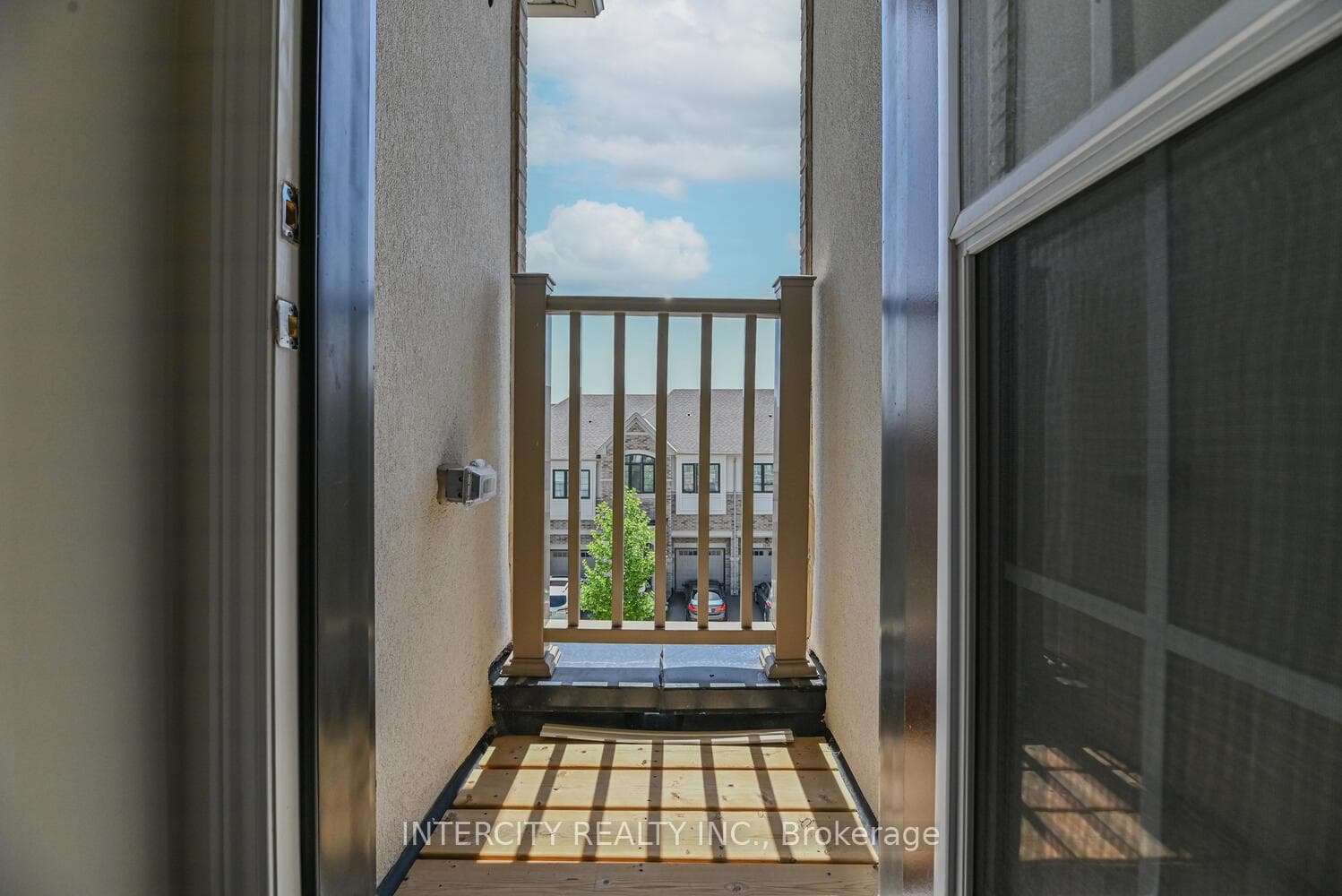 1156 Restivo Lane photo 18