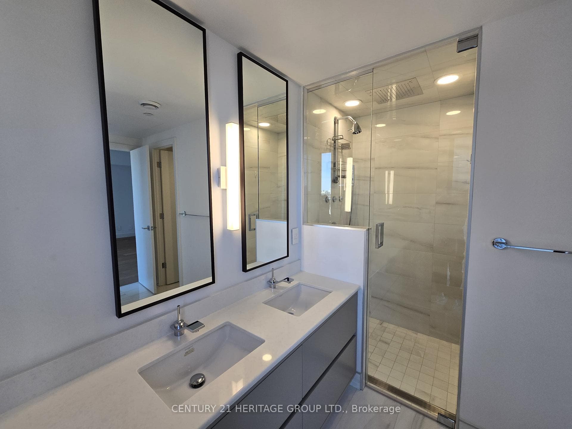 200 Cumberland Street Unit 2606 photo 15