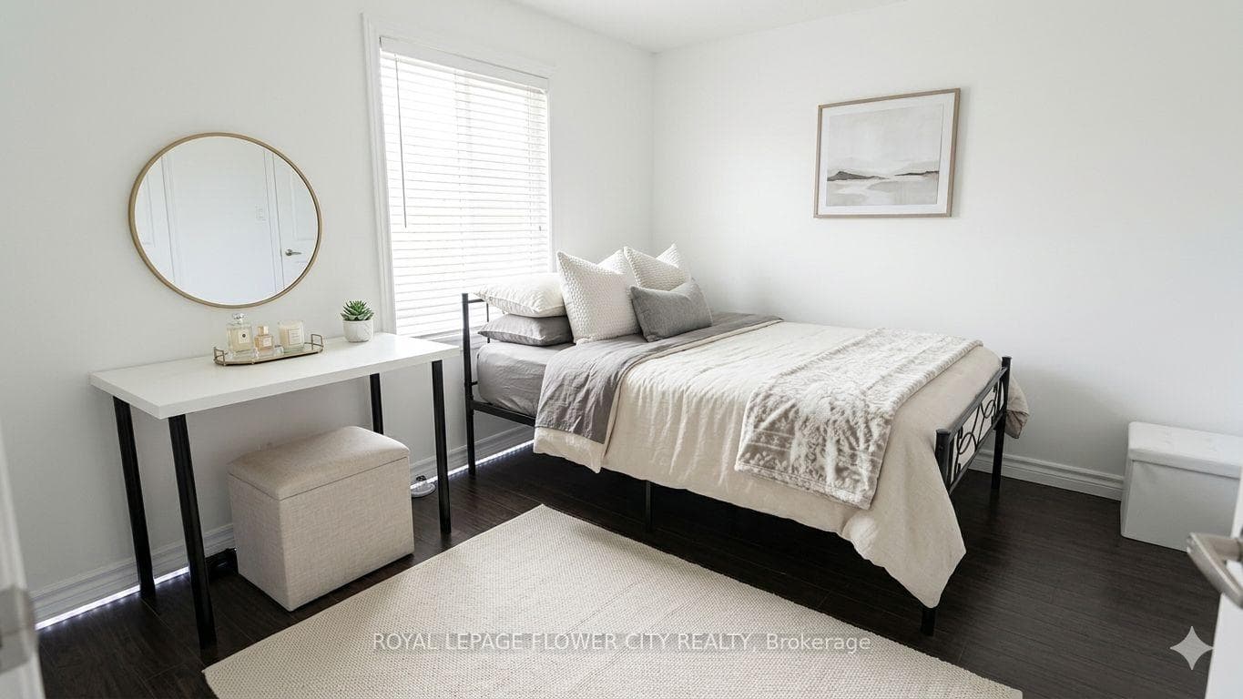 30 Woodward Avenue Unit Upper Floor photo 8