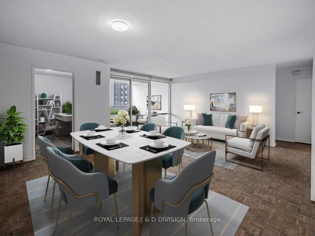 1535 Lakeshore Road Unit 1103 photo 1