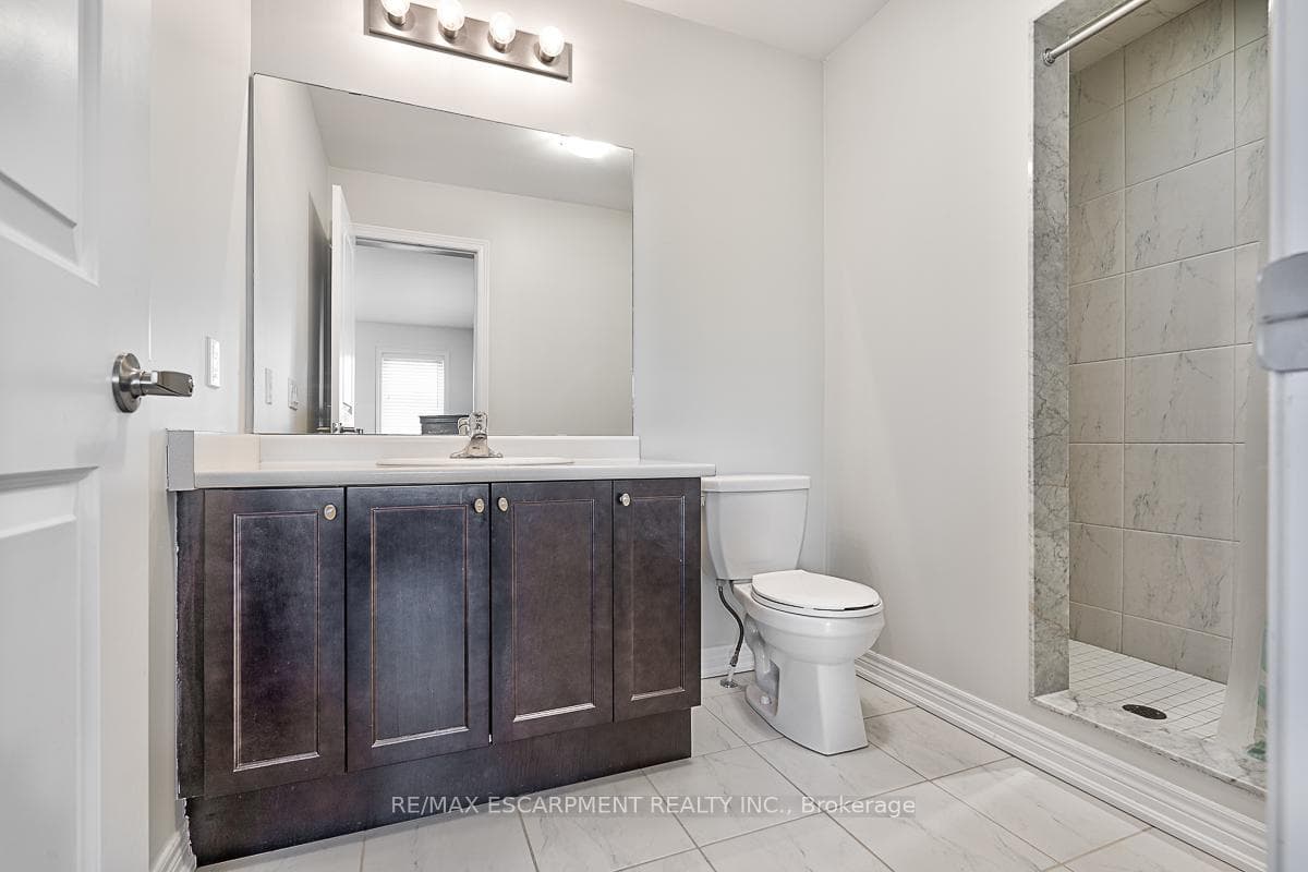 318 Humphrey Street photo 25