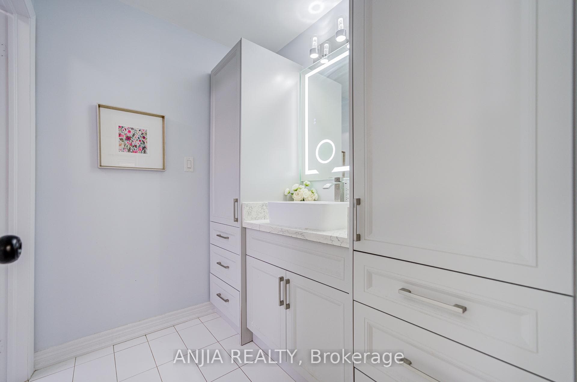 409 Williamson Road photo 33