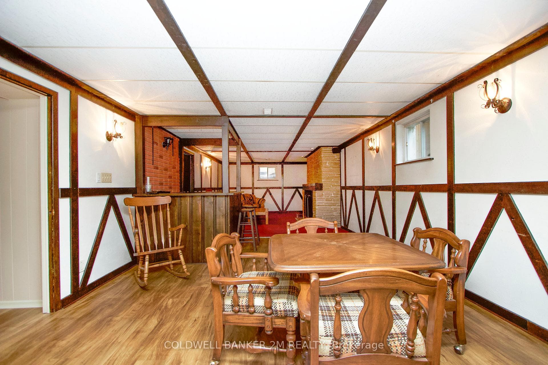 204 Madawaska Avenue photo 21