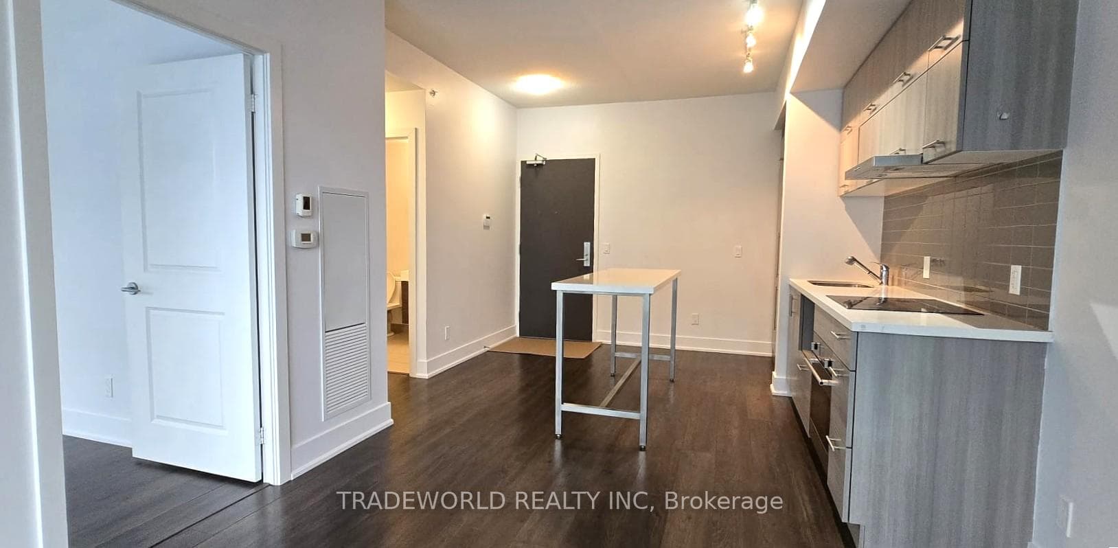 8081 Birchmount Road Unit 913 photo 9