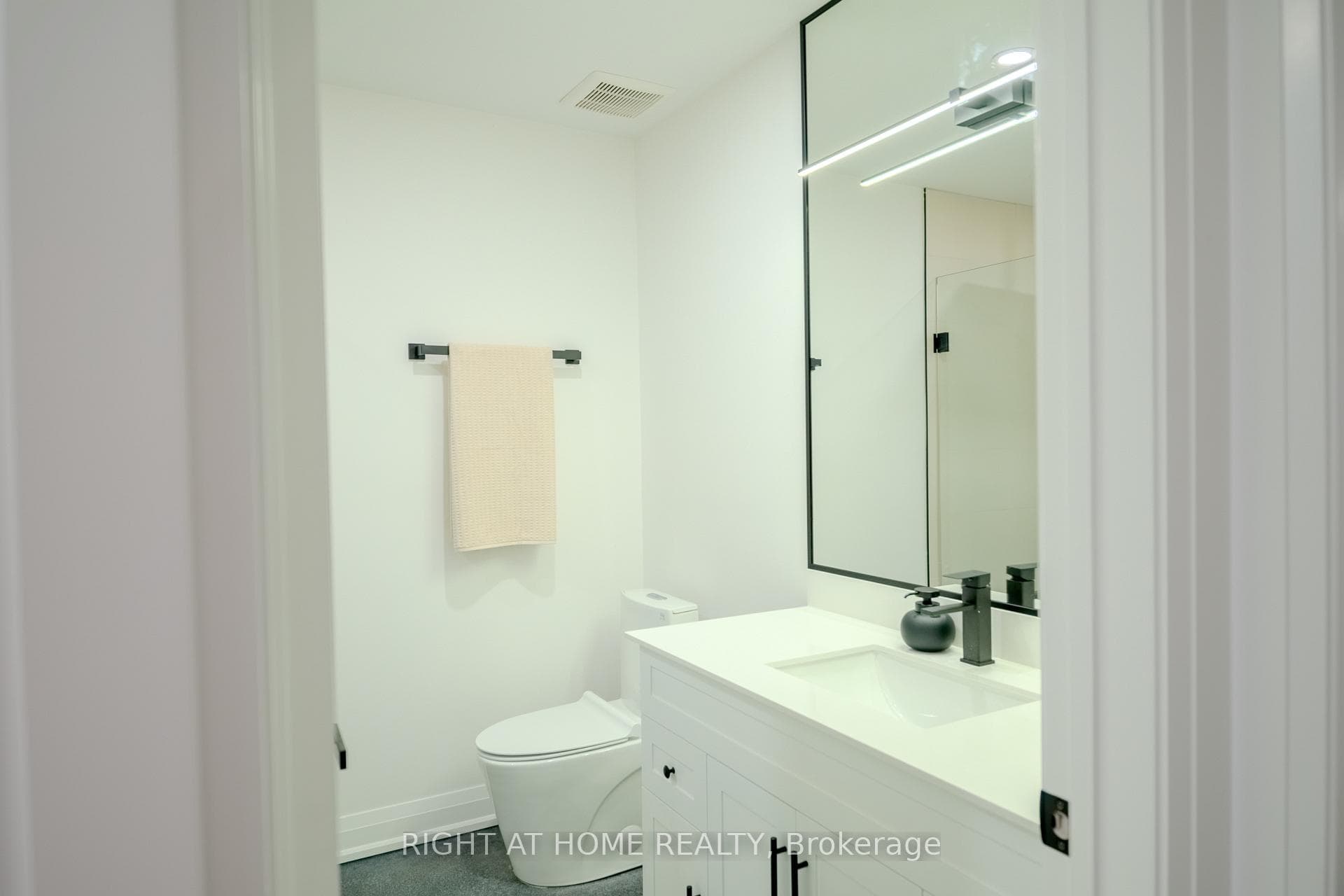 53 Innes Avenue Unit 1 photo 20