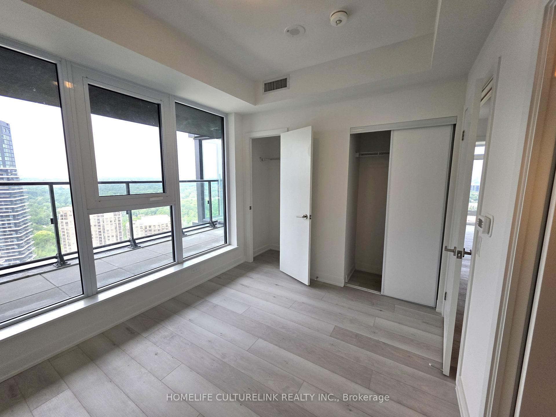 1 Quarrington Lane Unit 3017 photo 16