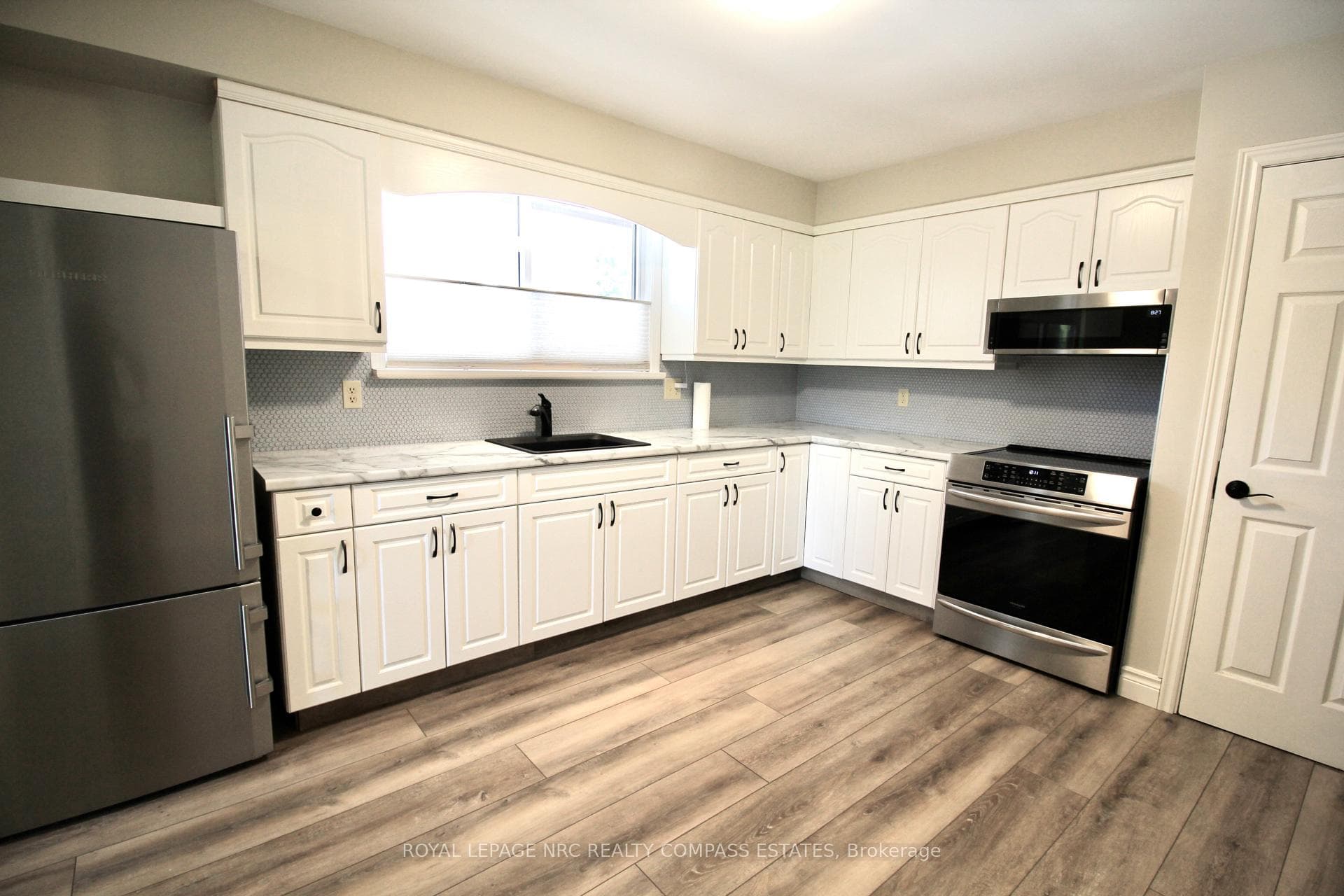 211 Main Street Unit #main photo 9