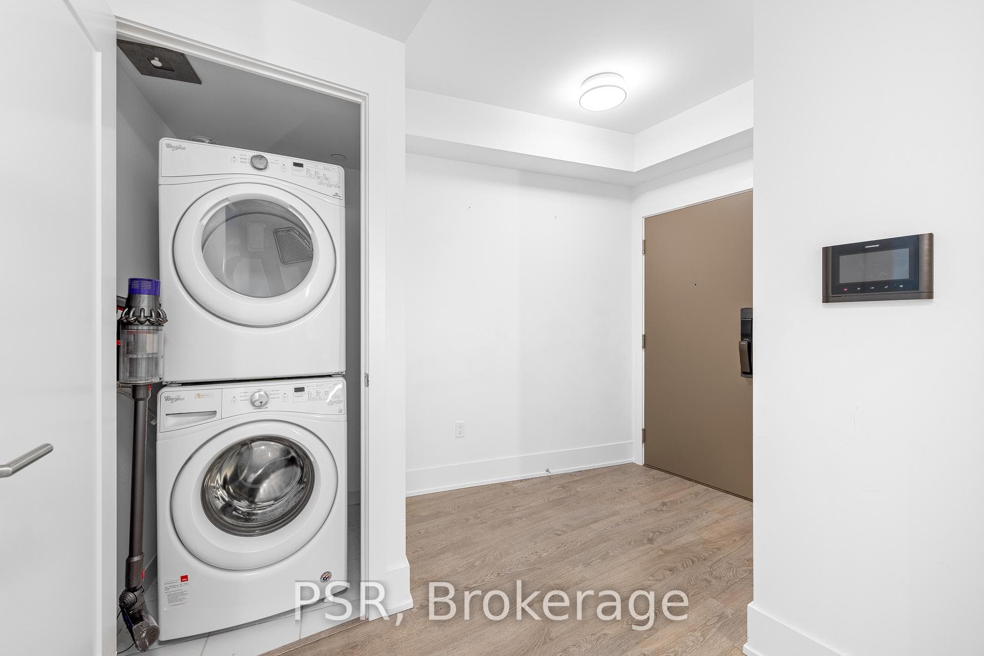 10 York Street Unit 2903 photo 20