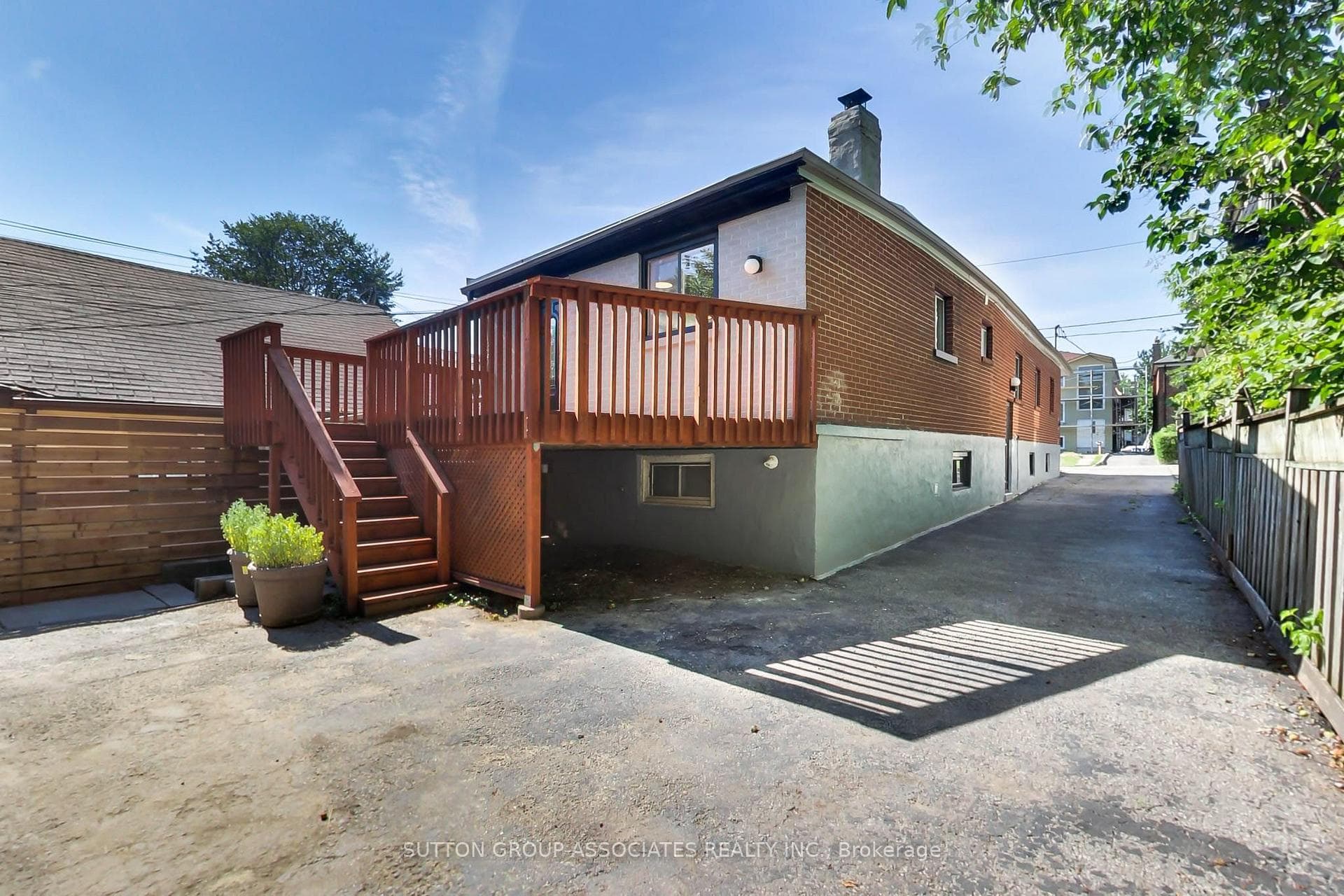 175 Earlsdale Avenue photo 46