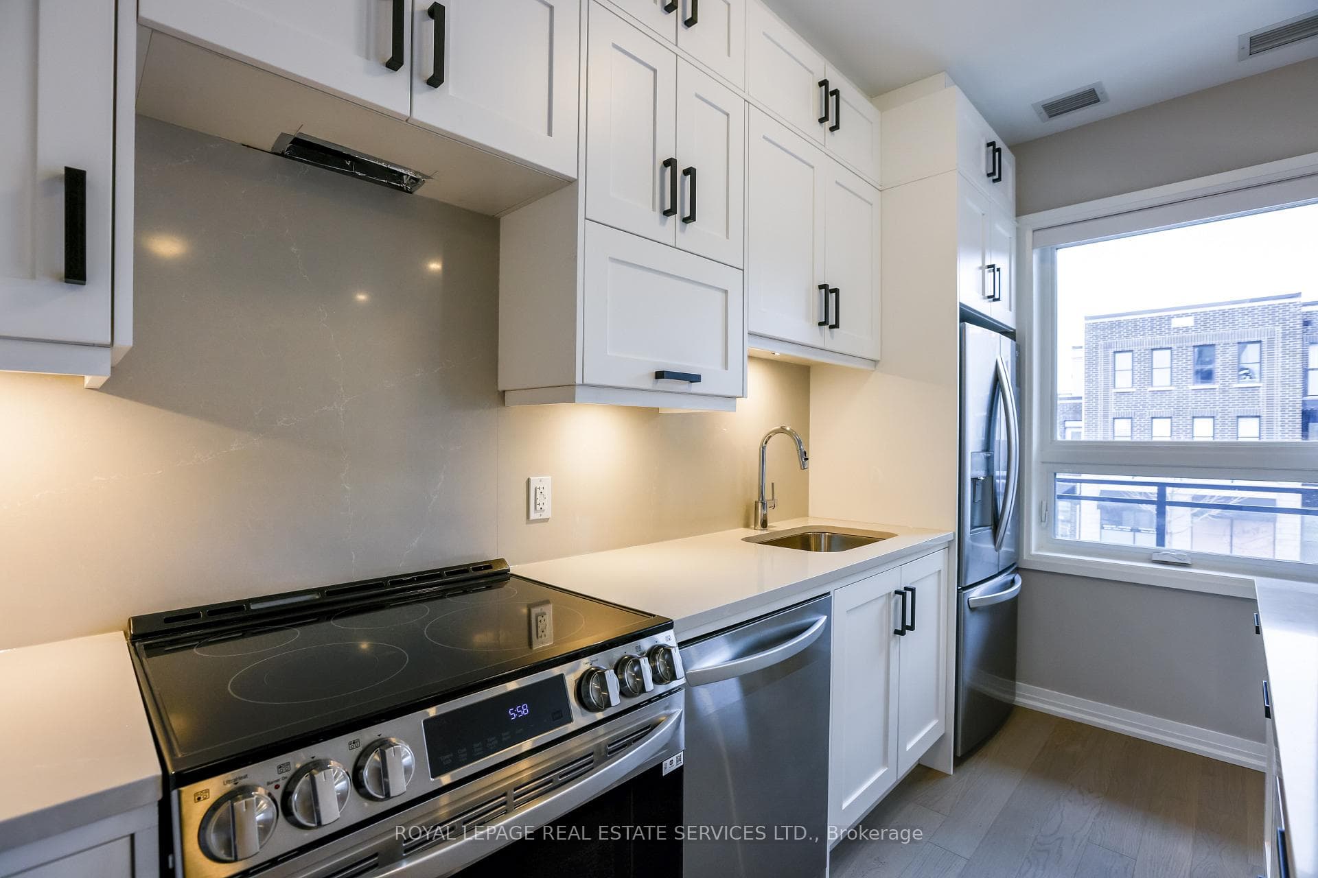 3285 CARDING MILL Trail Unit 203 photo 8