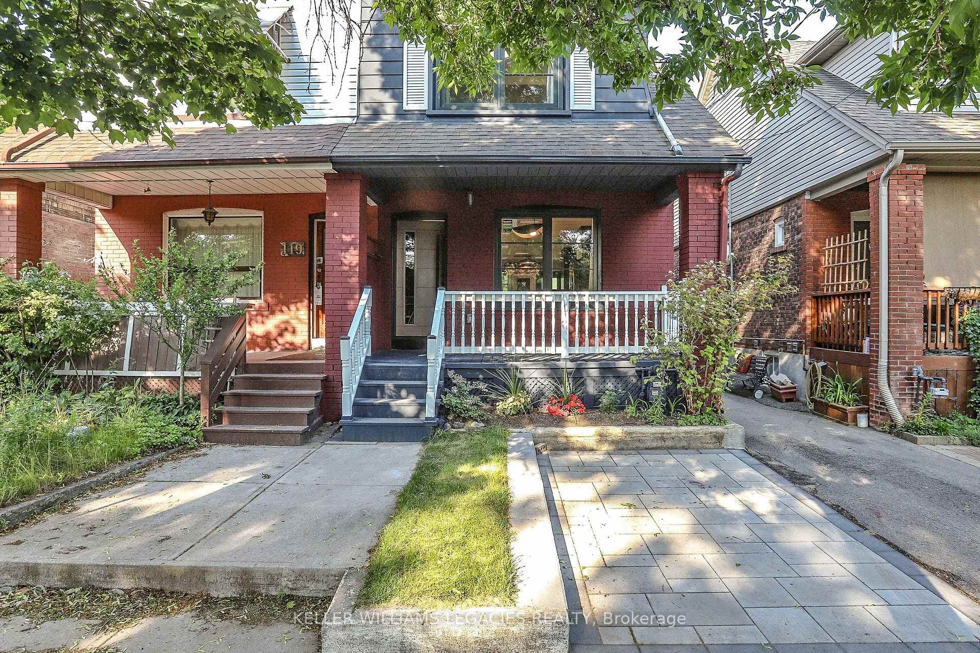 117 Glebemount Avenue photo 2