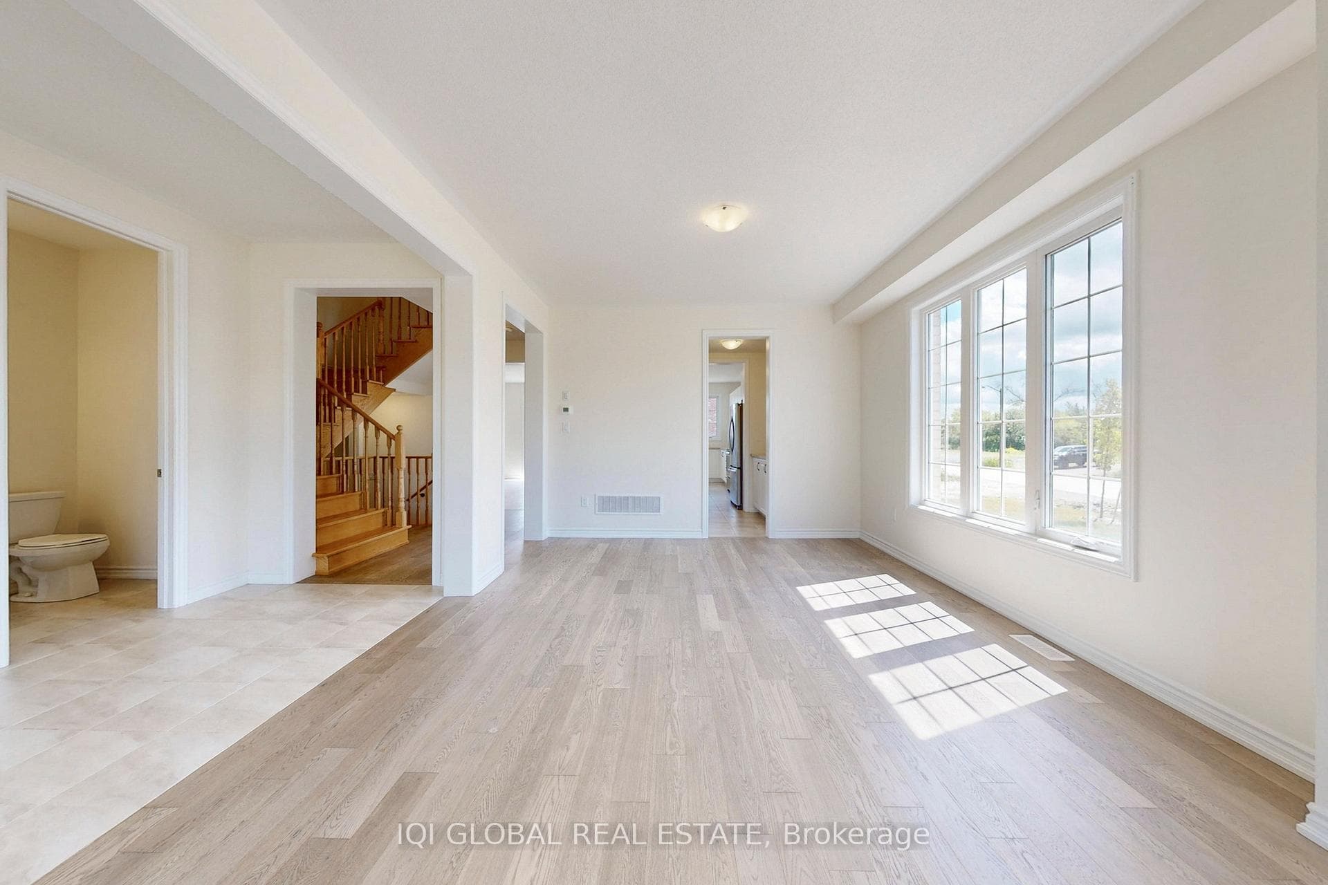 65 Golden Meadows Drive Unit 76 photo 15
