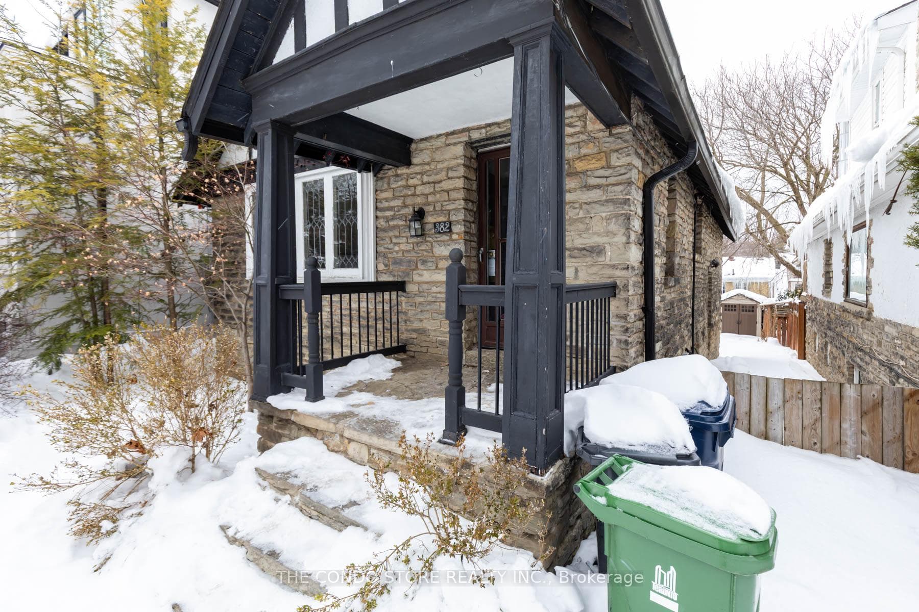 382 Roehampton Avenue photo 47