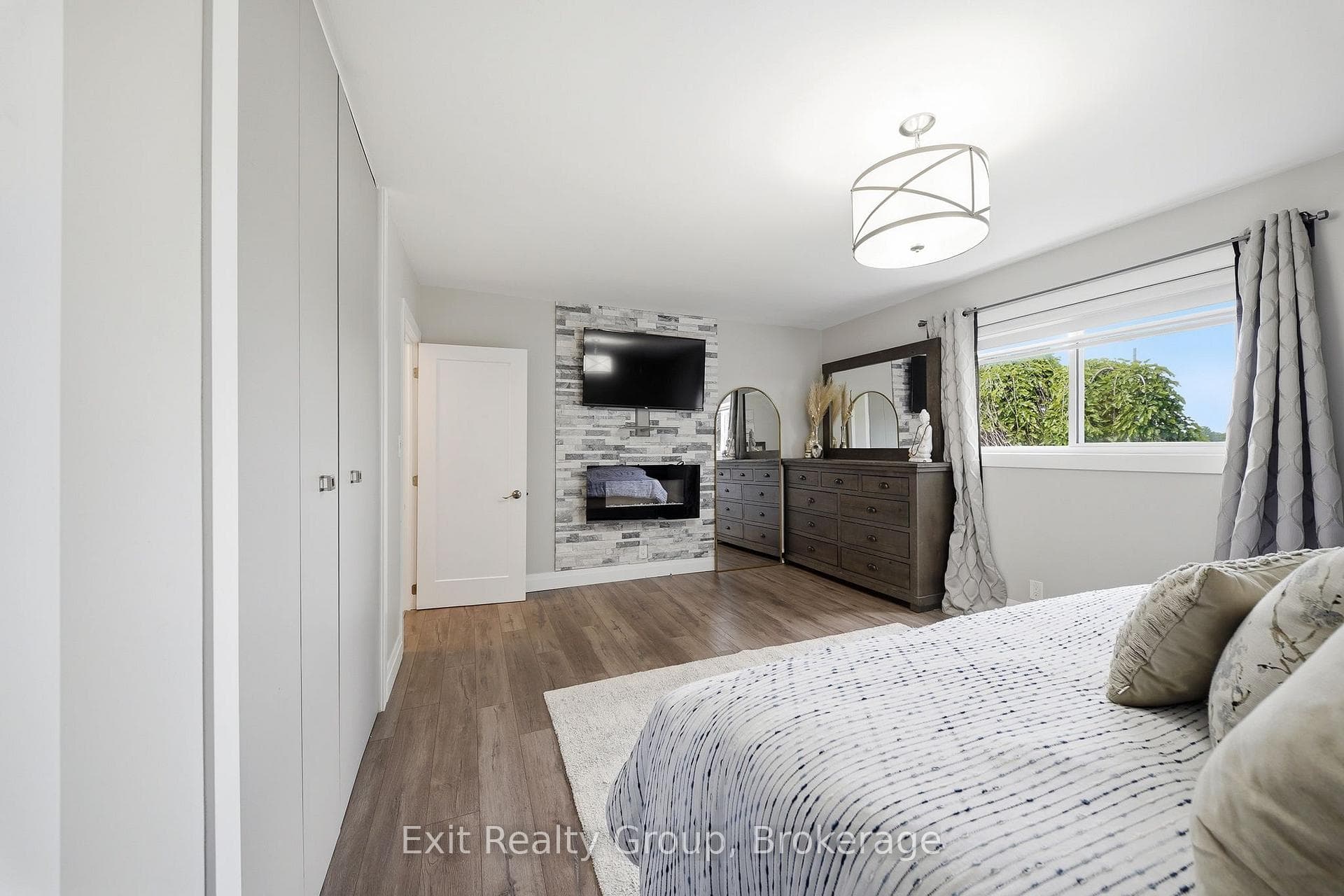 710 Harmony Road photo 27