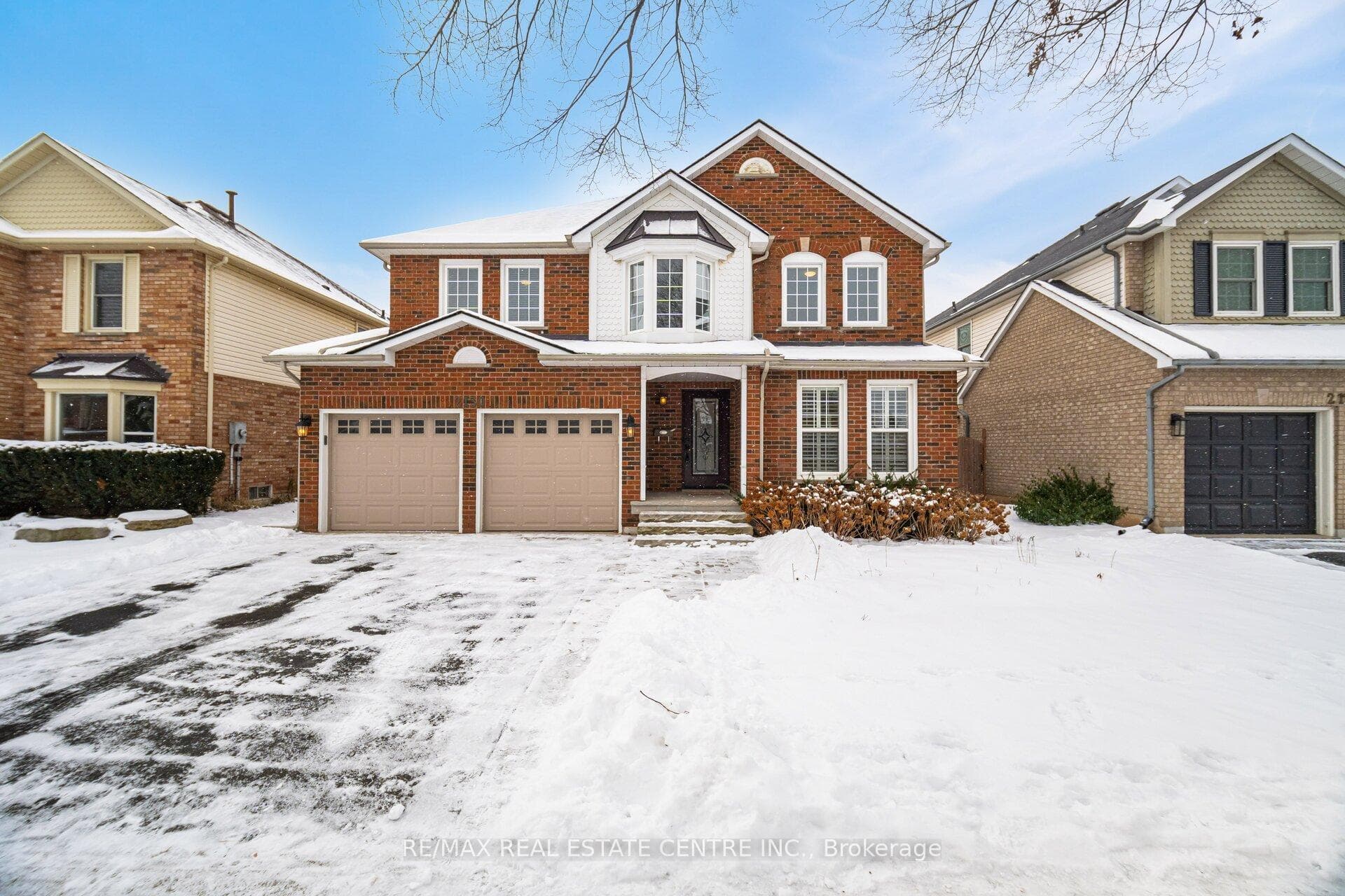 2130 Berwick Drive photo 2